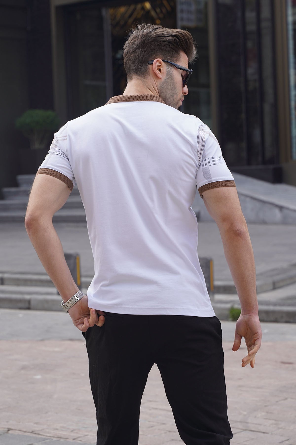 Beyaz Desenli Polo Yaka Erkek Tişört 6080