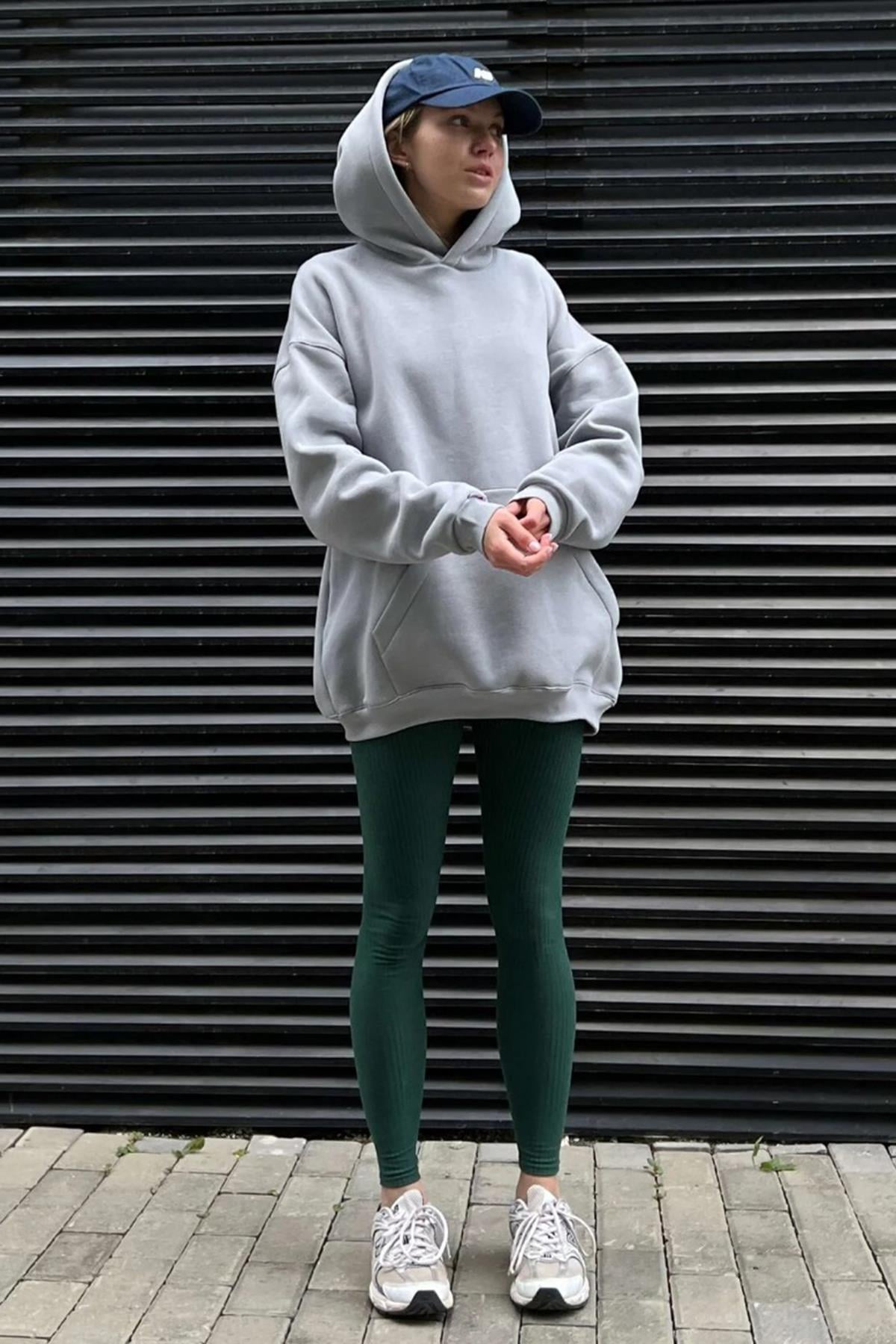 Boyalı Gri Kapüşonlu Şardonlu Oversize Sweatshirt MG1566