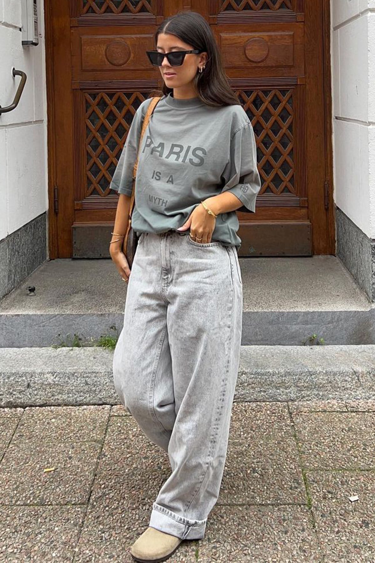 Boyalı Gri Paris Baskılı Kadın Tişört MG1654