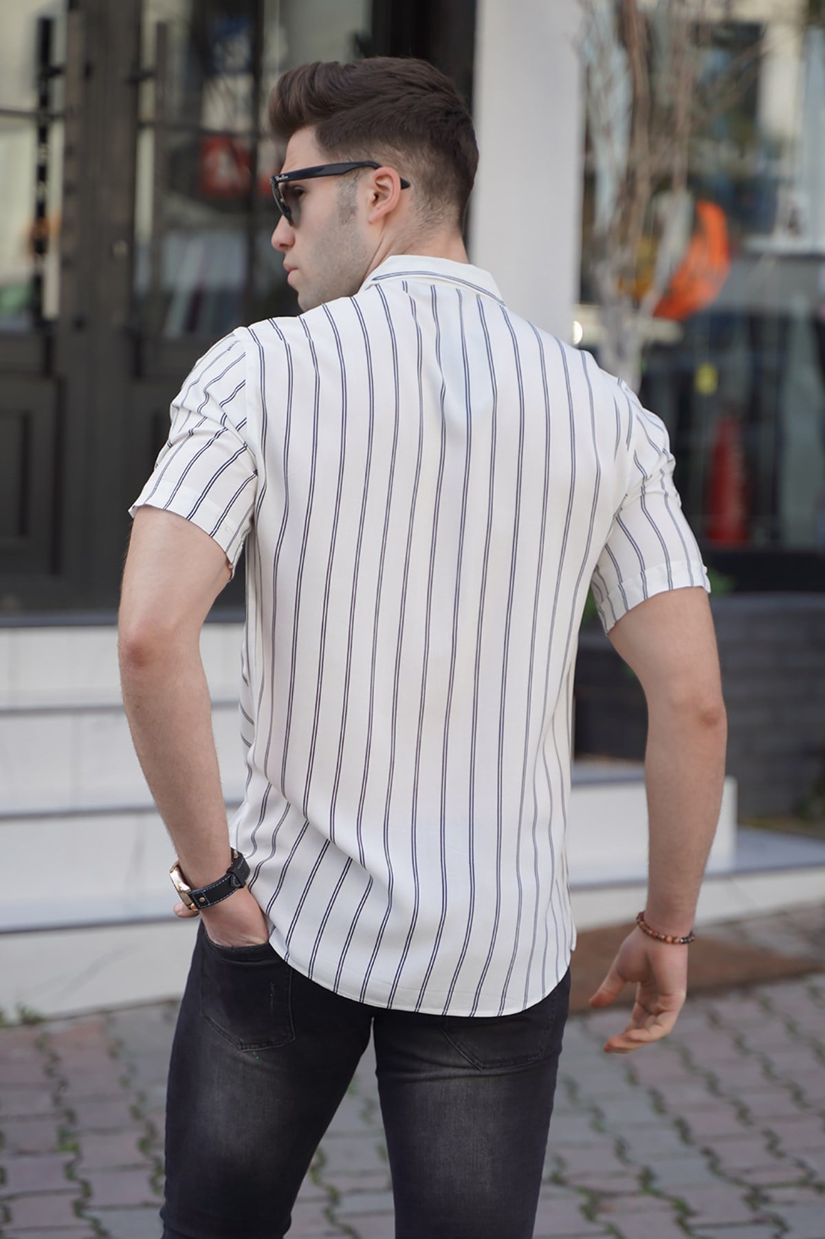 Erkek Beyaz Çizgili Kısa Kolllu Gömlek 5549