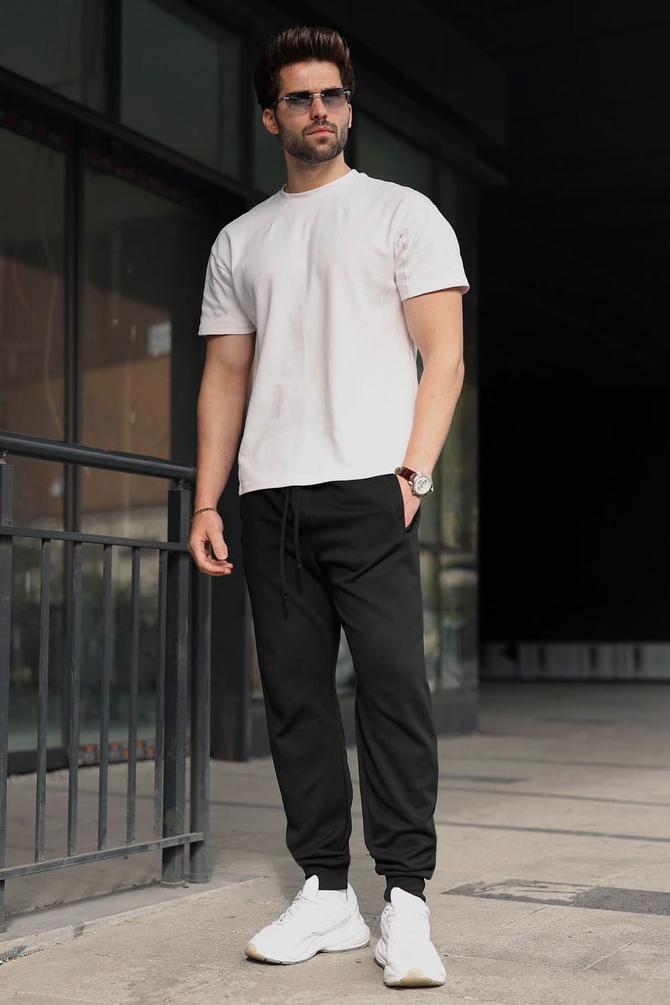 EŞOFMAN ALTI