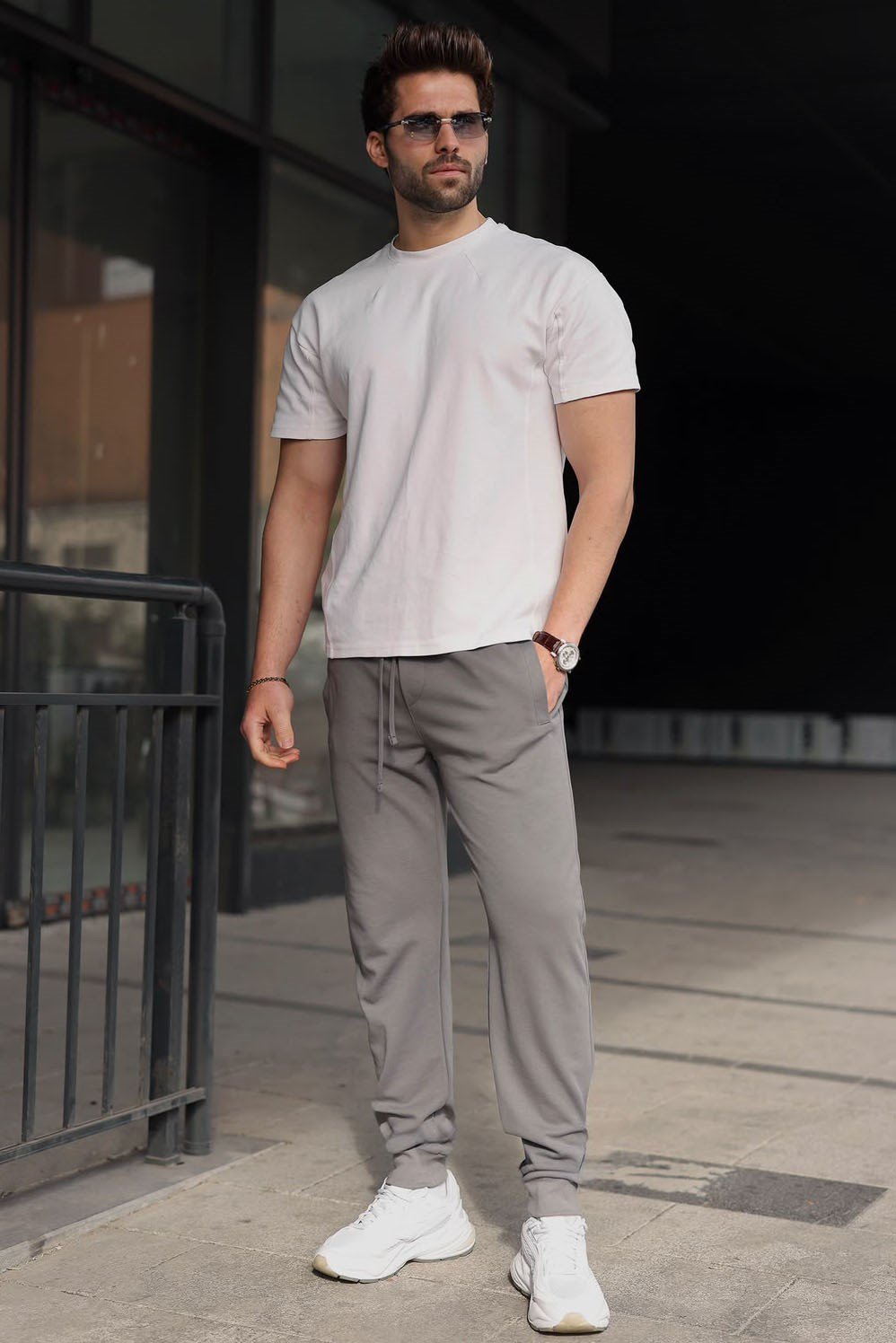 EŞOFMAN ALTI