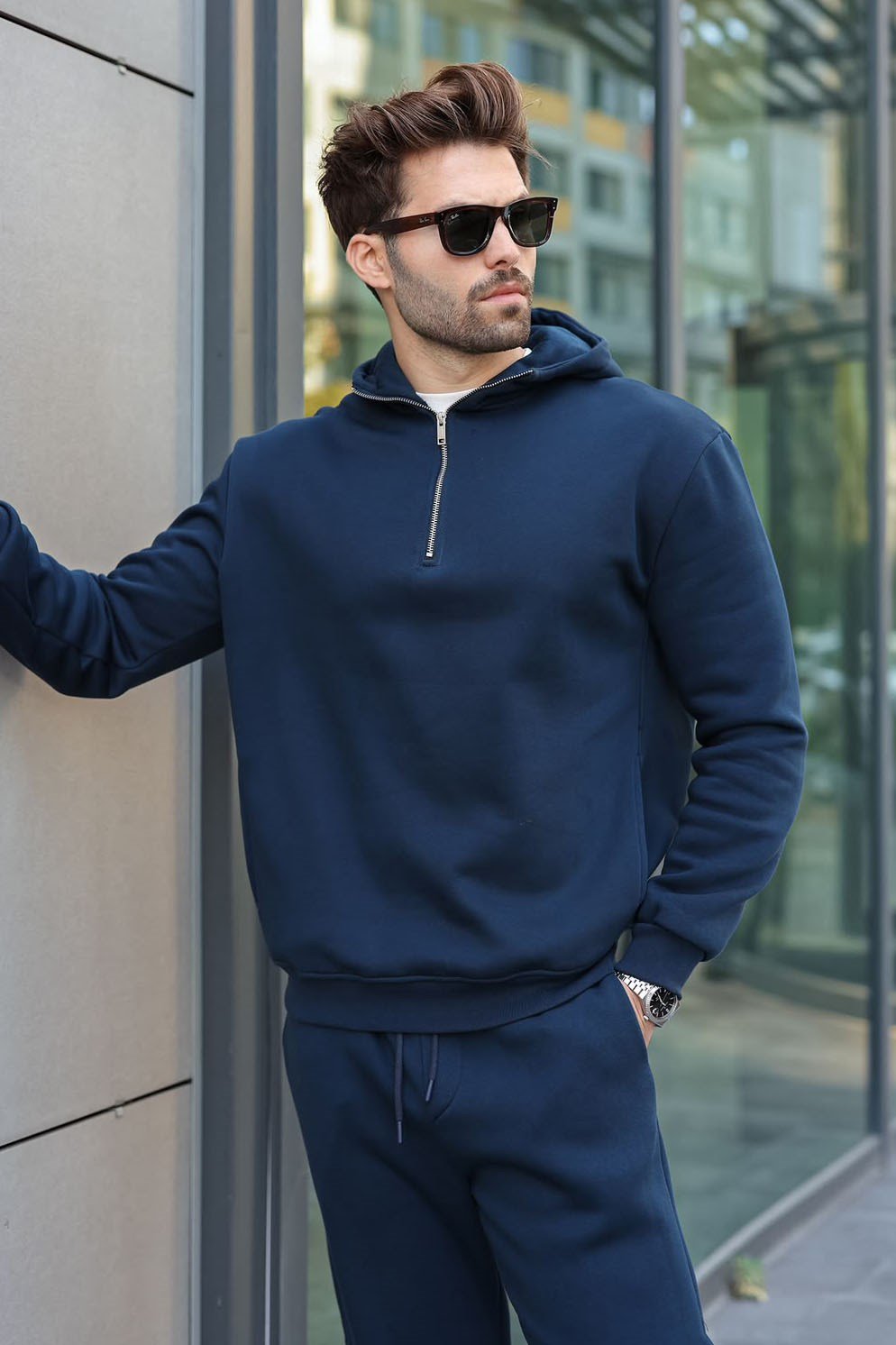 EŞOFMAN TAKIMI