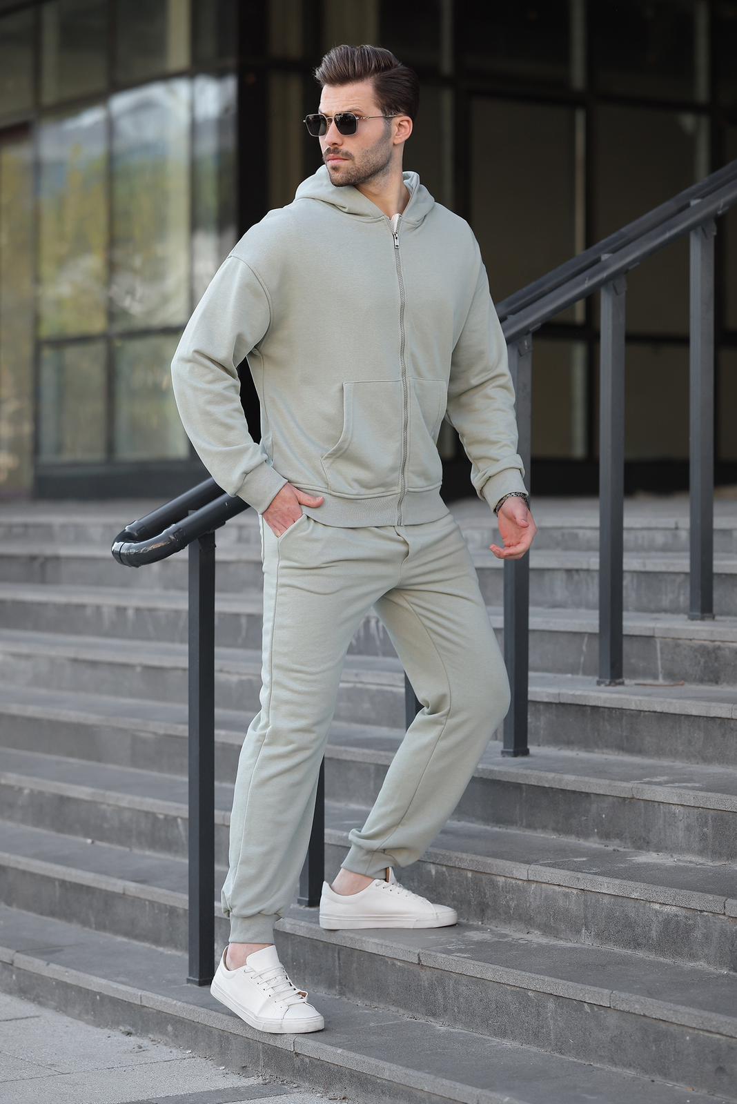 Eşofman Takımı