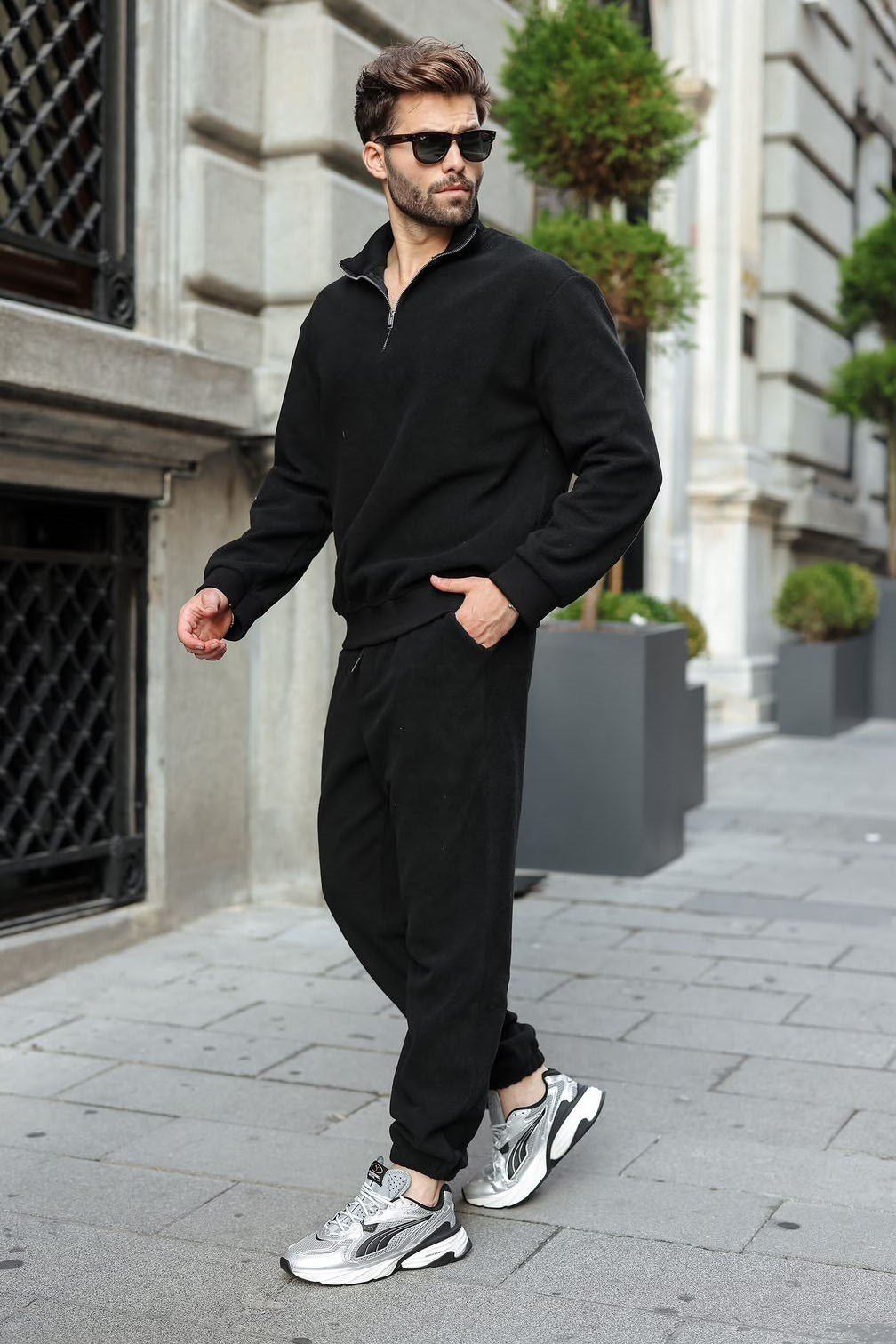 EŞOFMAN TAKIMI