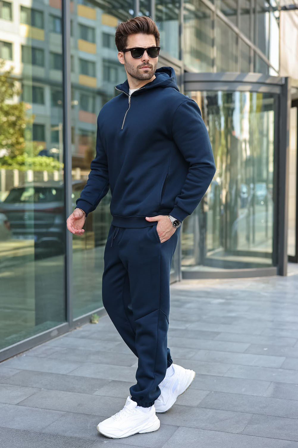 EŞOFMAN TAKIMI