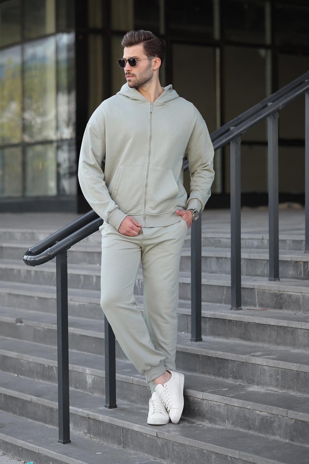 Eşofman Takımı