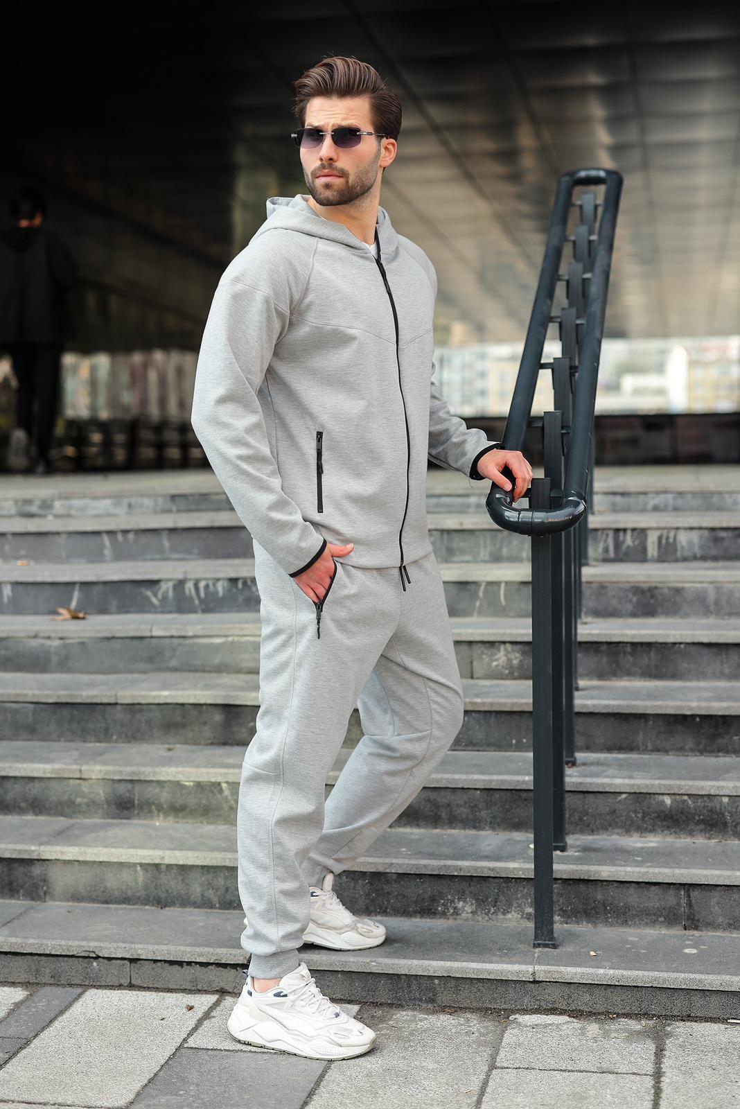 Eşofman Takımı
