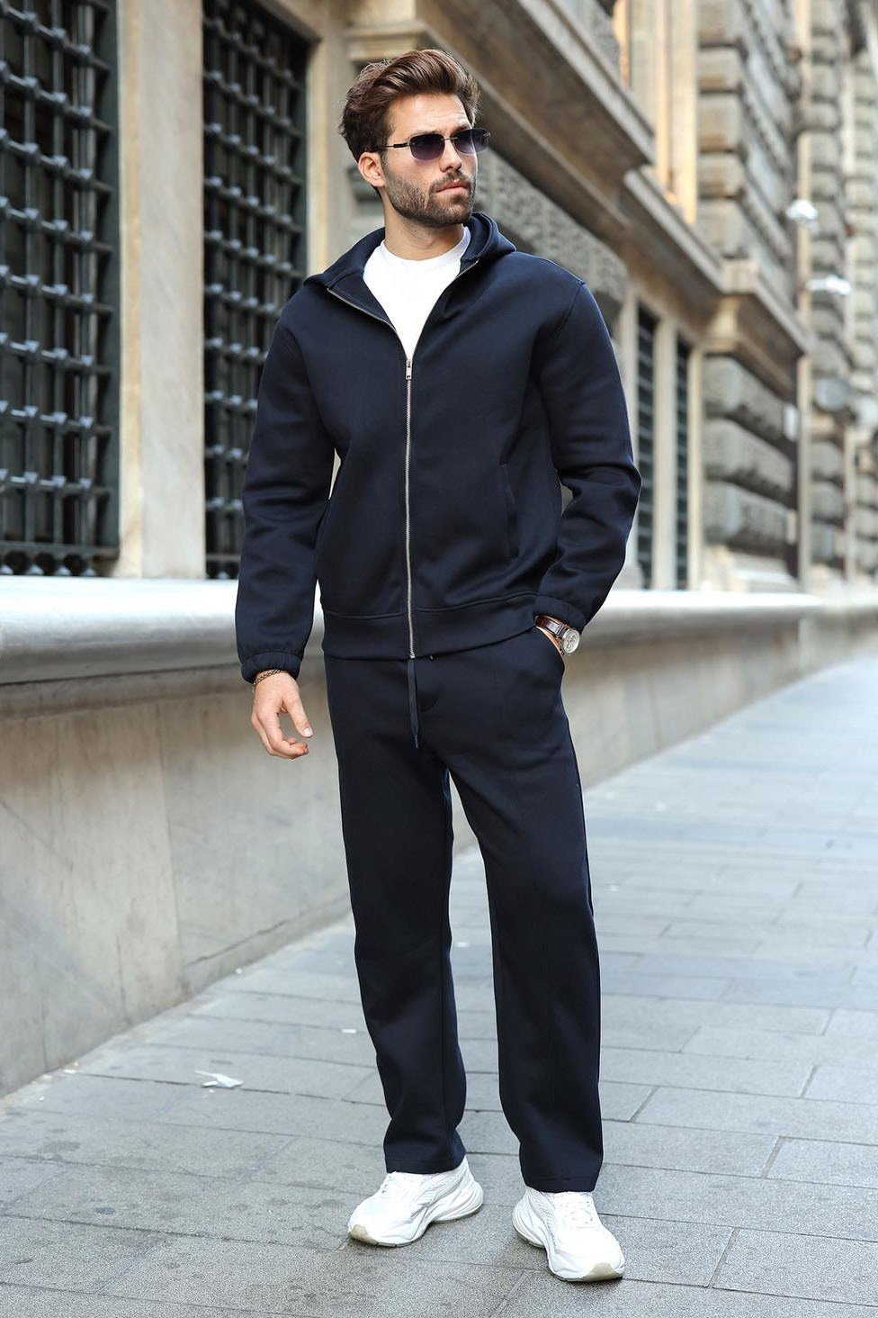 EŞOFMAN TAKIMI