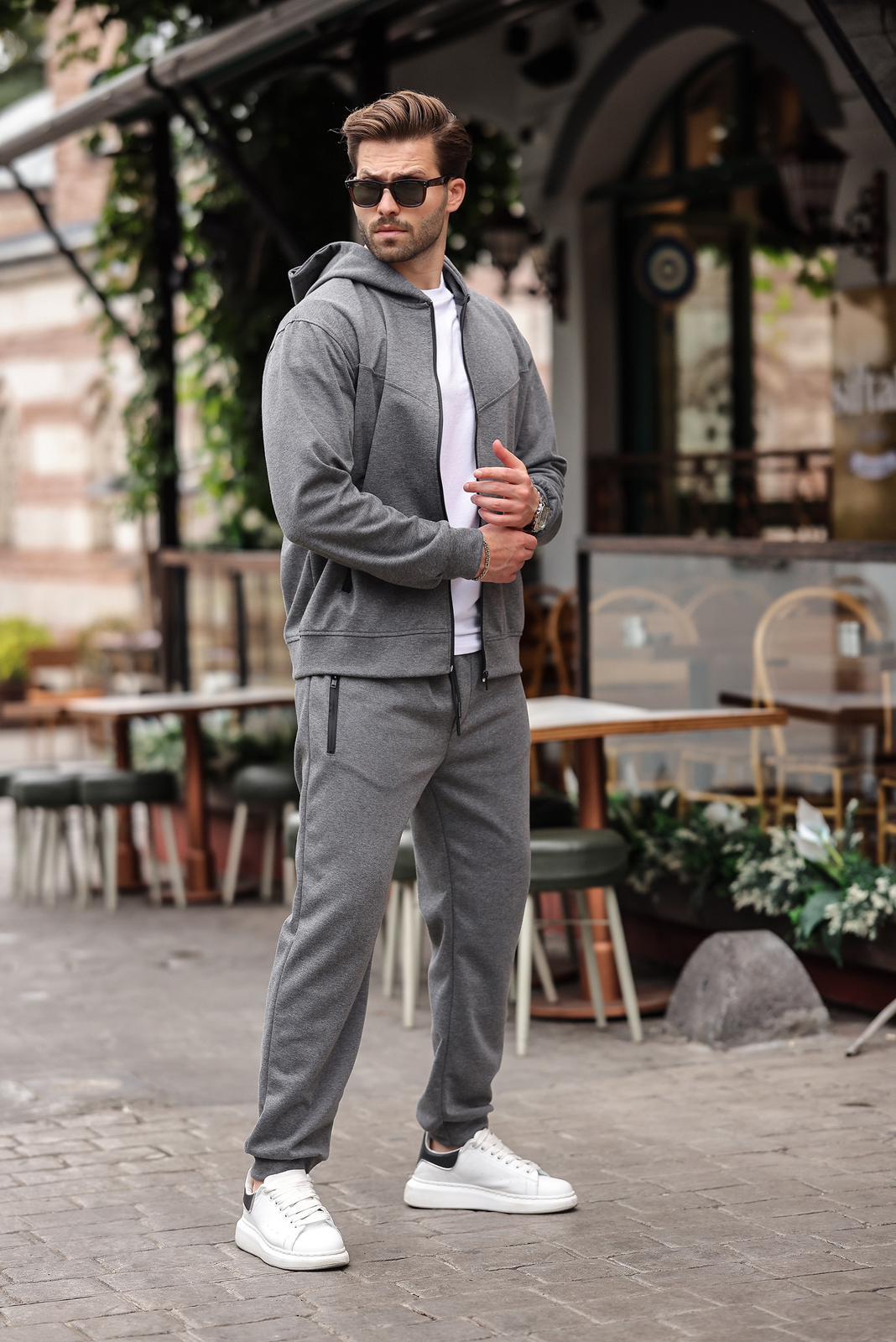 Eşofman Takımı