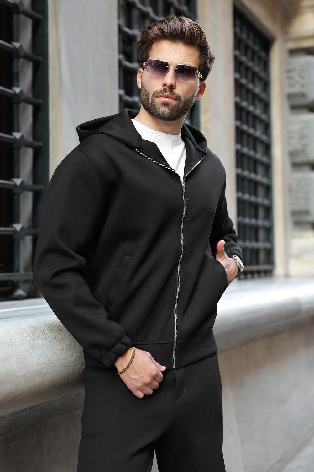 EŞOFMAN TAKIMI
