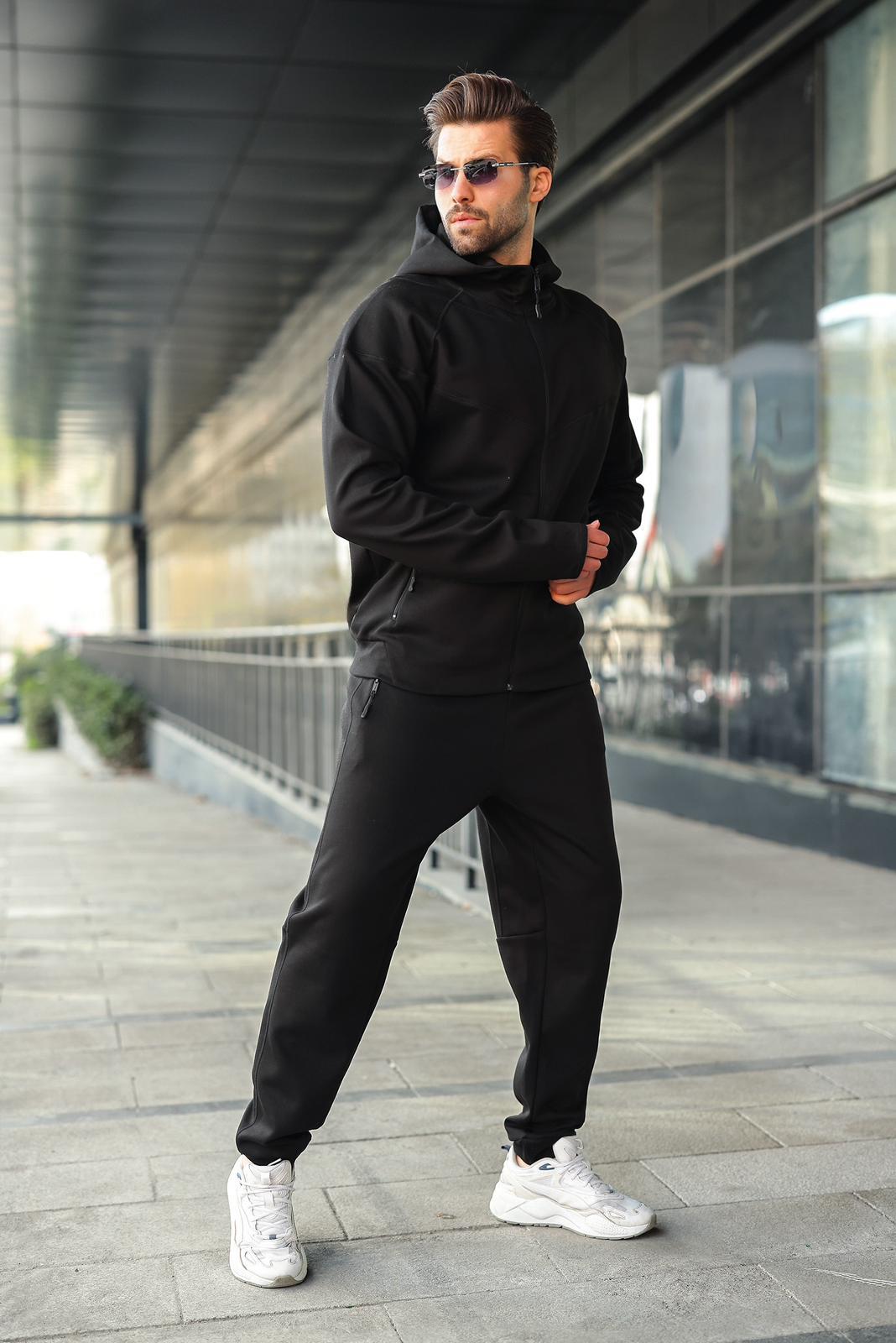 Eşofman Takımı