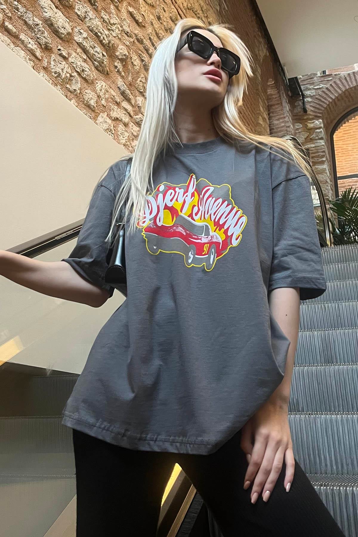 Füme Baskılı Oversize Kadın Tişört MG1836