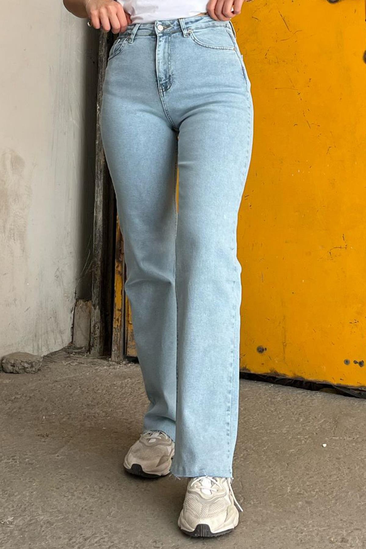 Jean