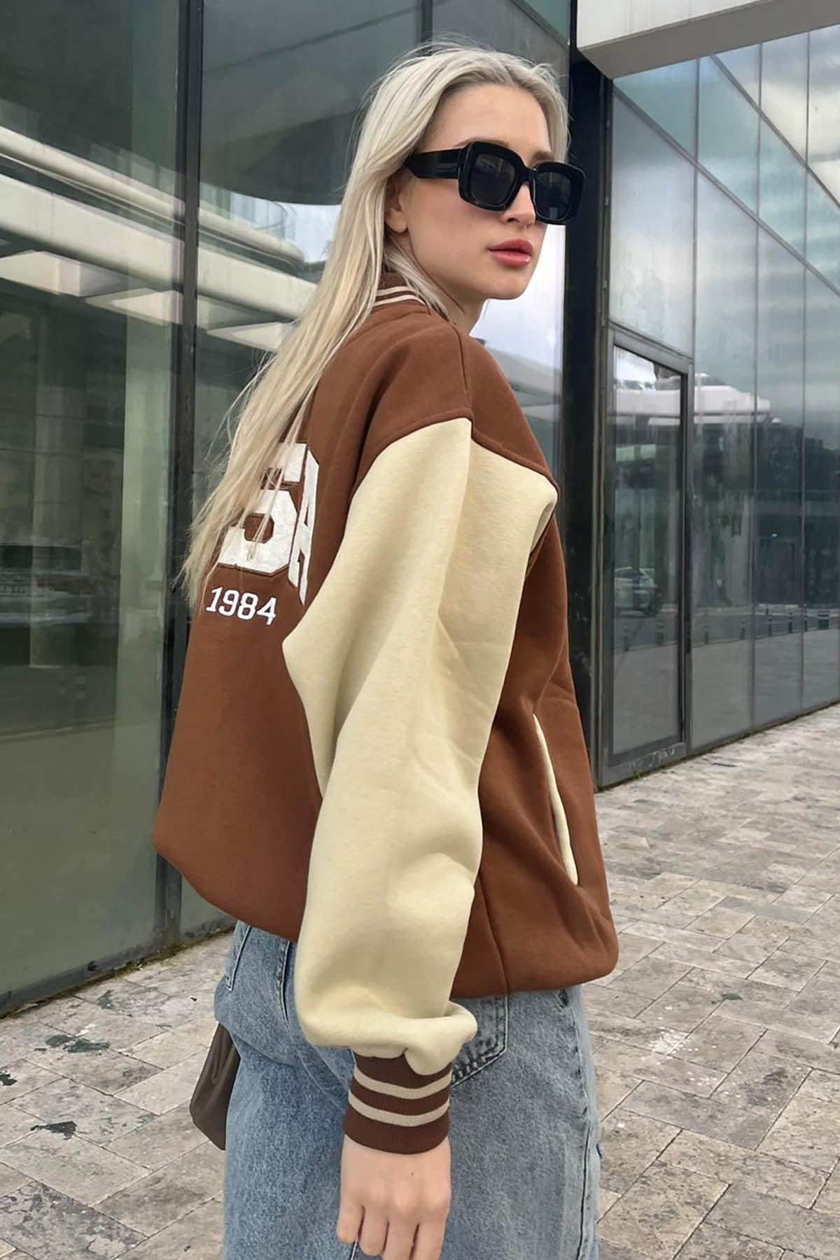Kahverengi Nakışlı Oversize Kadın Kolej Ceket MG1595