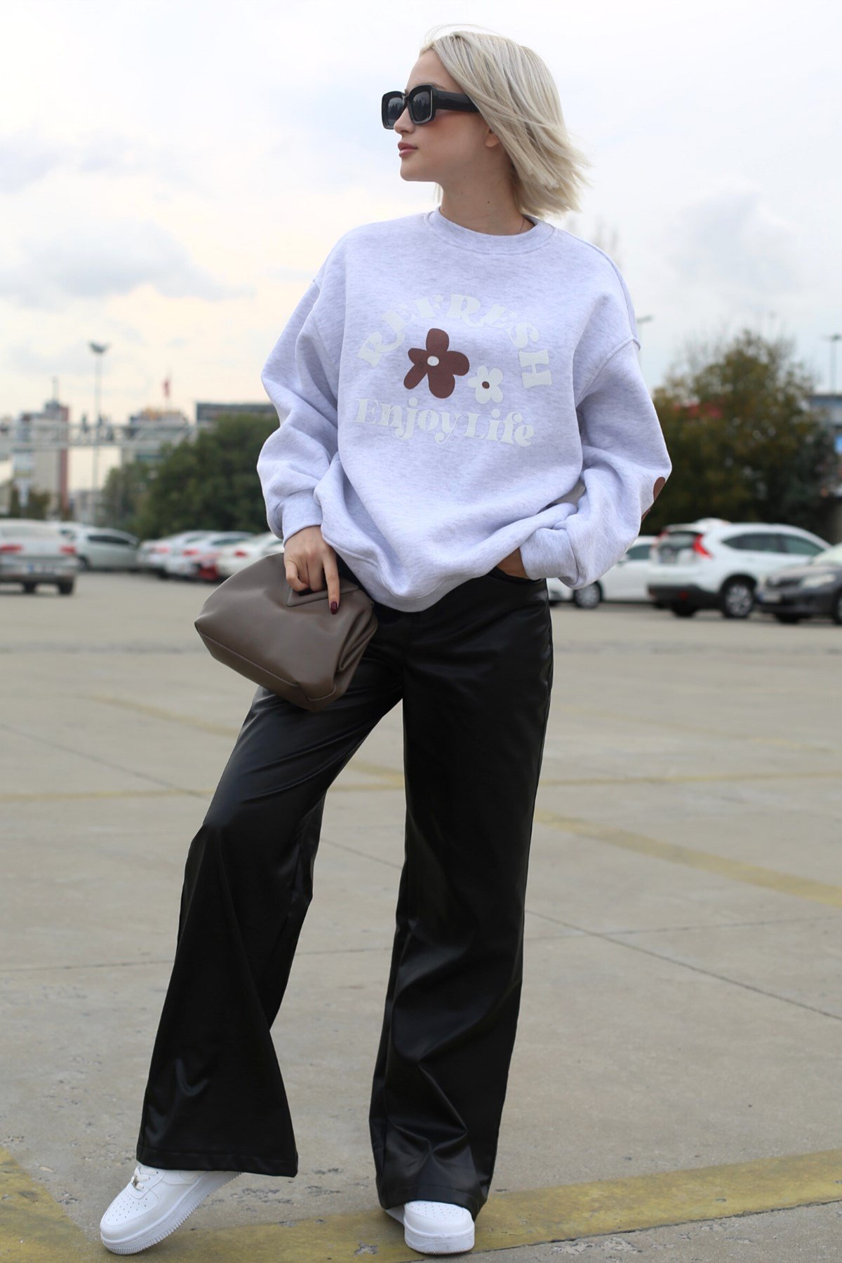 Gri Bisiklet Yaka Baskılı Sweatshirt MG1572