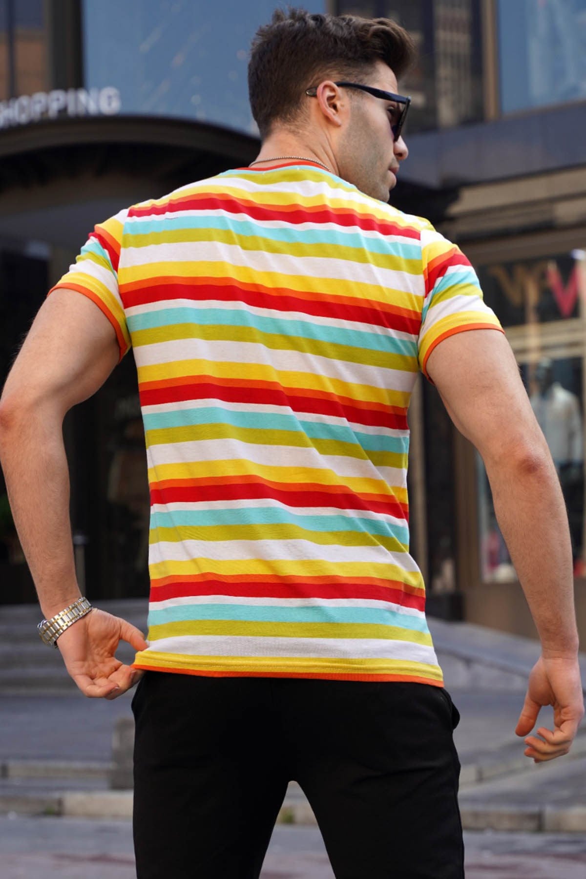 Kırmızı Çizgili Slim Fit Erkek Tişört 4032