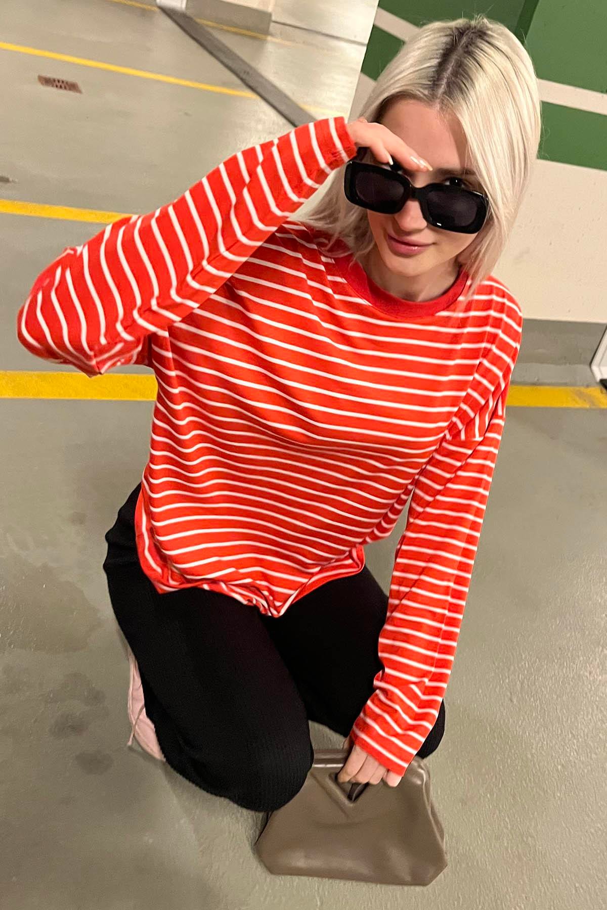Kırmızı Çizgili  Sweatshirt MG980