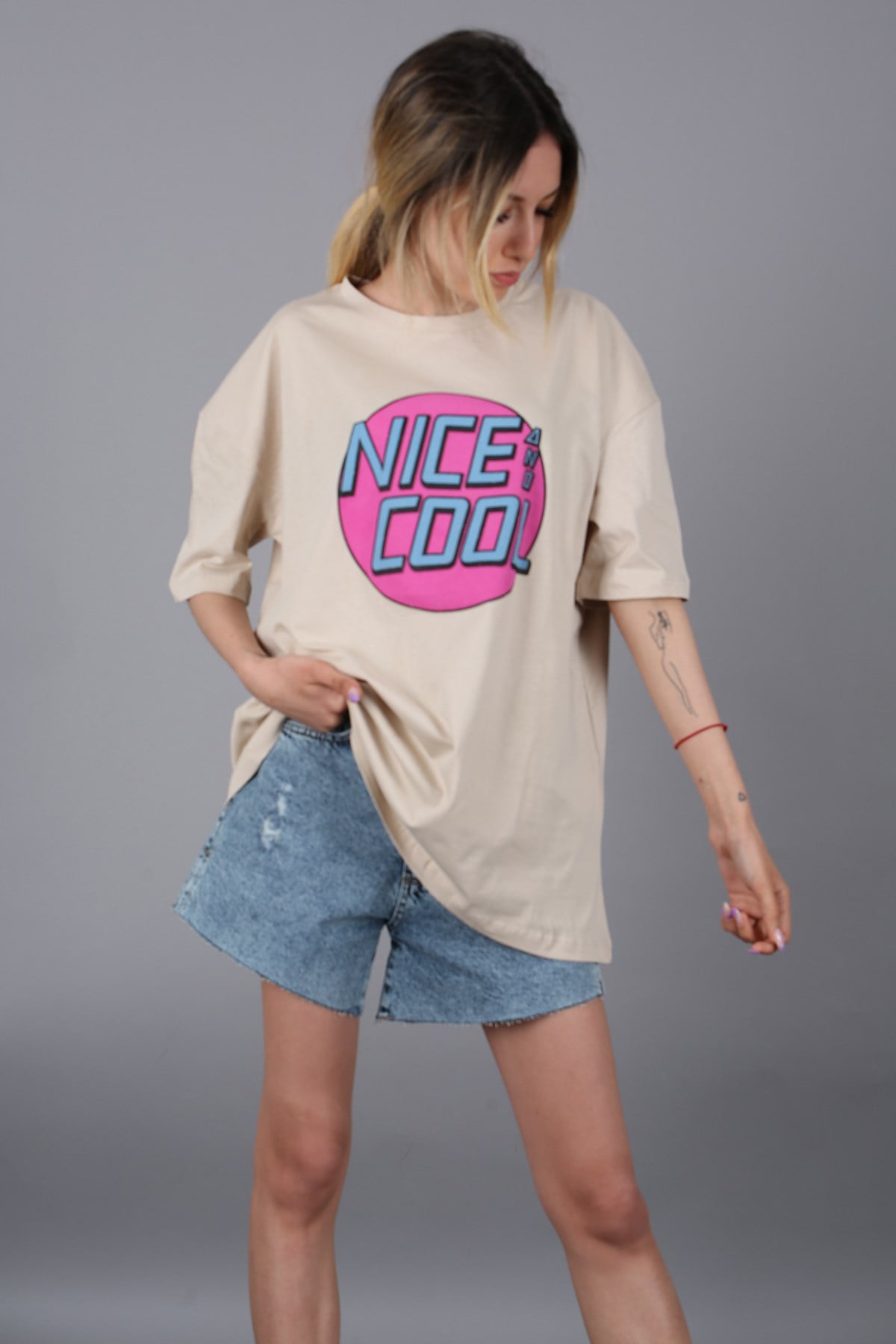 Mad Girls Bej Baskılı Tişört Mg1149