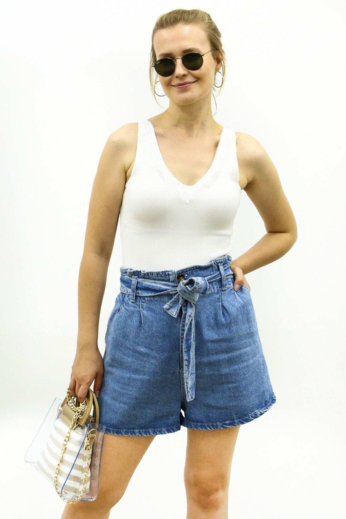 Mad Girls White Lace V-neck Crop MG485