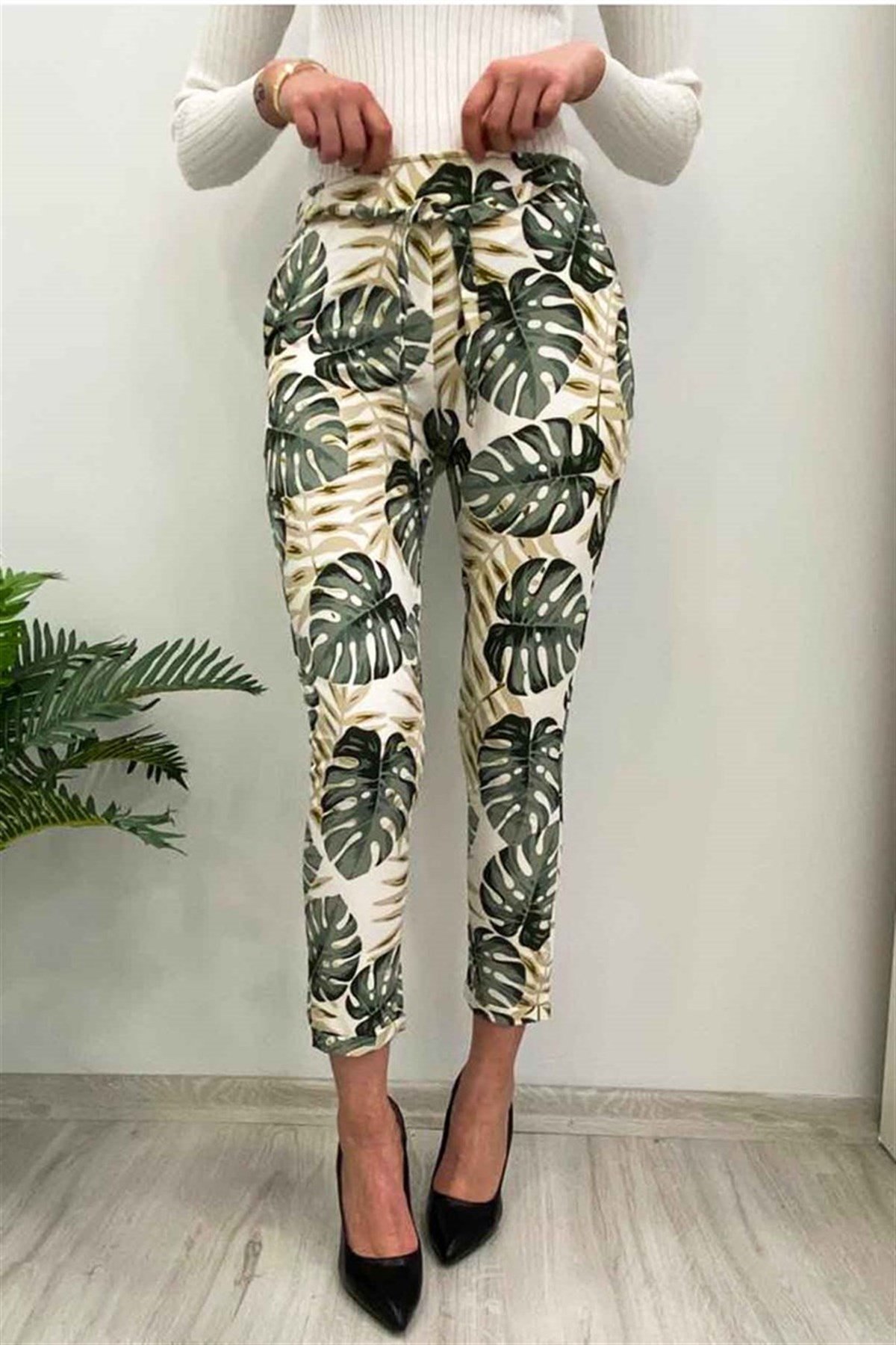 Mad Girls White Patterned Tie Waist Pant MG213