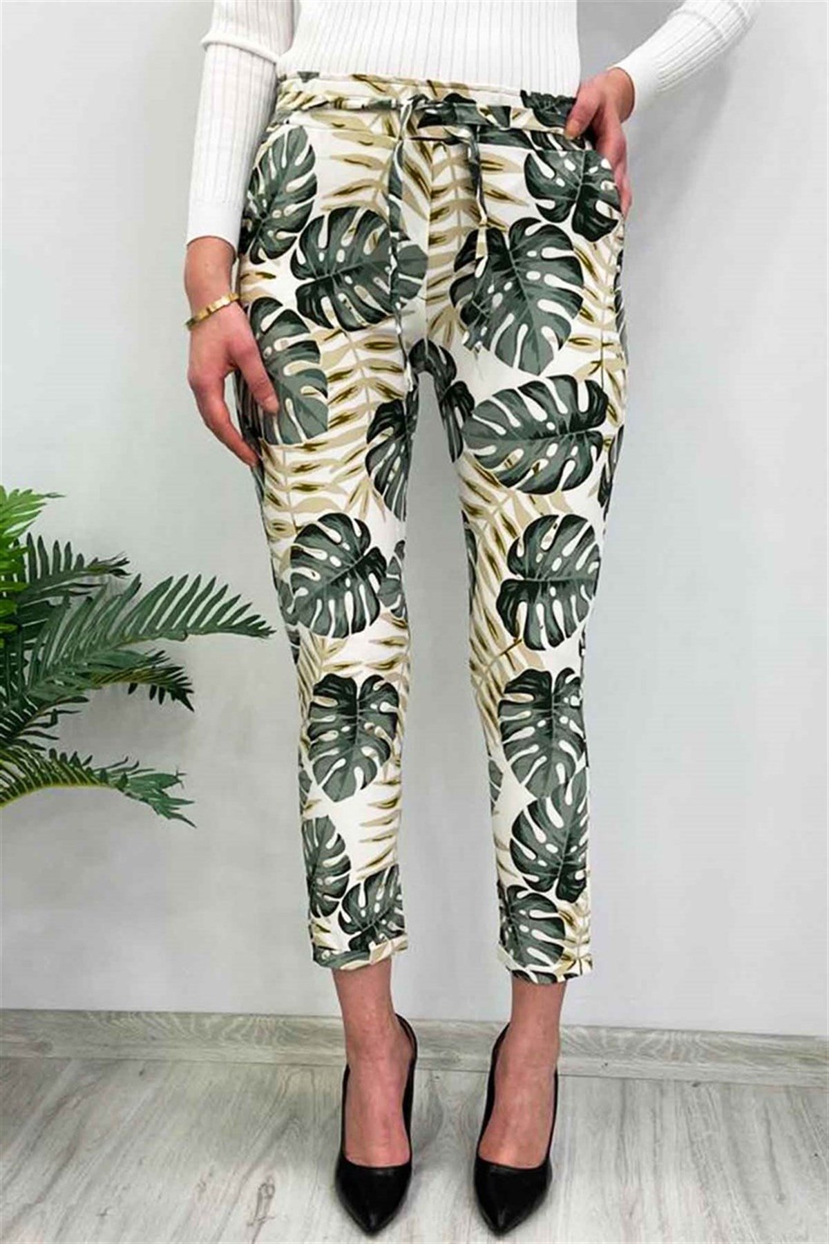 Mad Girls White Patterned Tie Waist Pant MG213