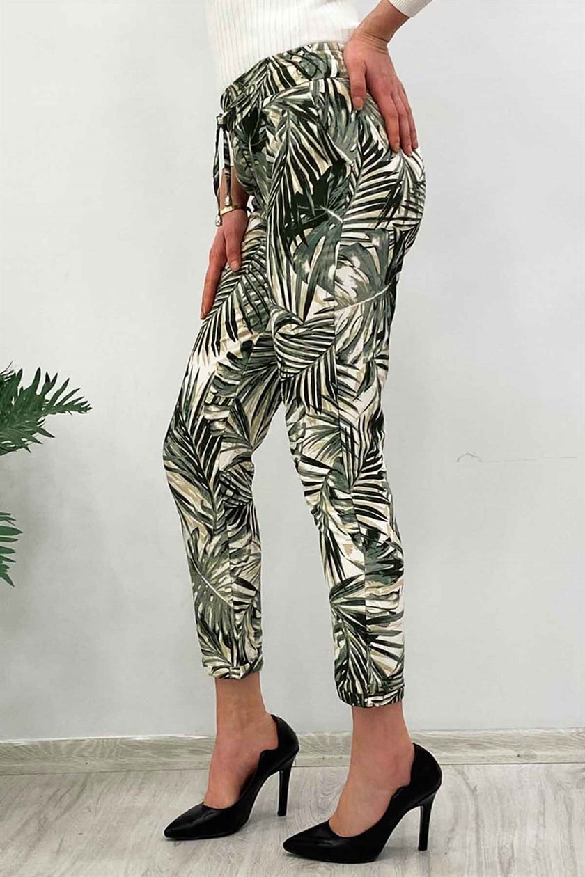 Mad Girls Duble Paça Desenli Havuç Beyaz Pantolon MG236