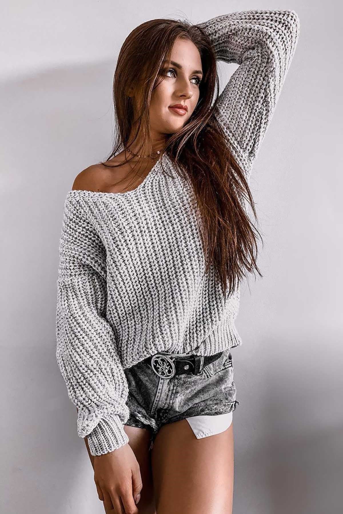 Mad Girls Gri V Yaka Oversize Kadın Kazak MG763