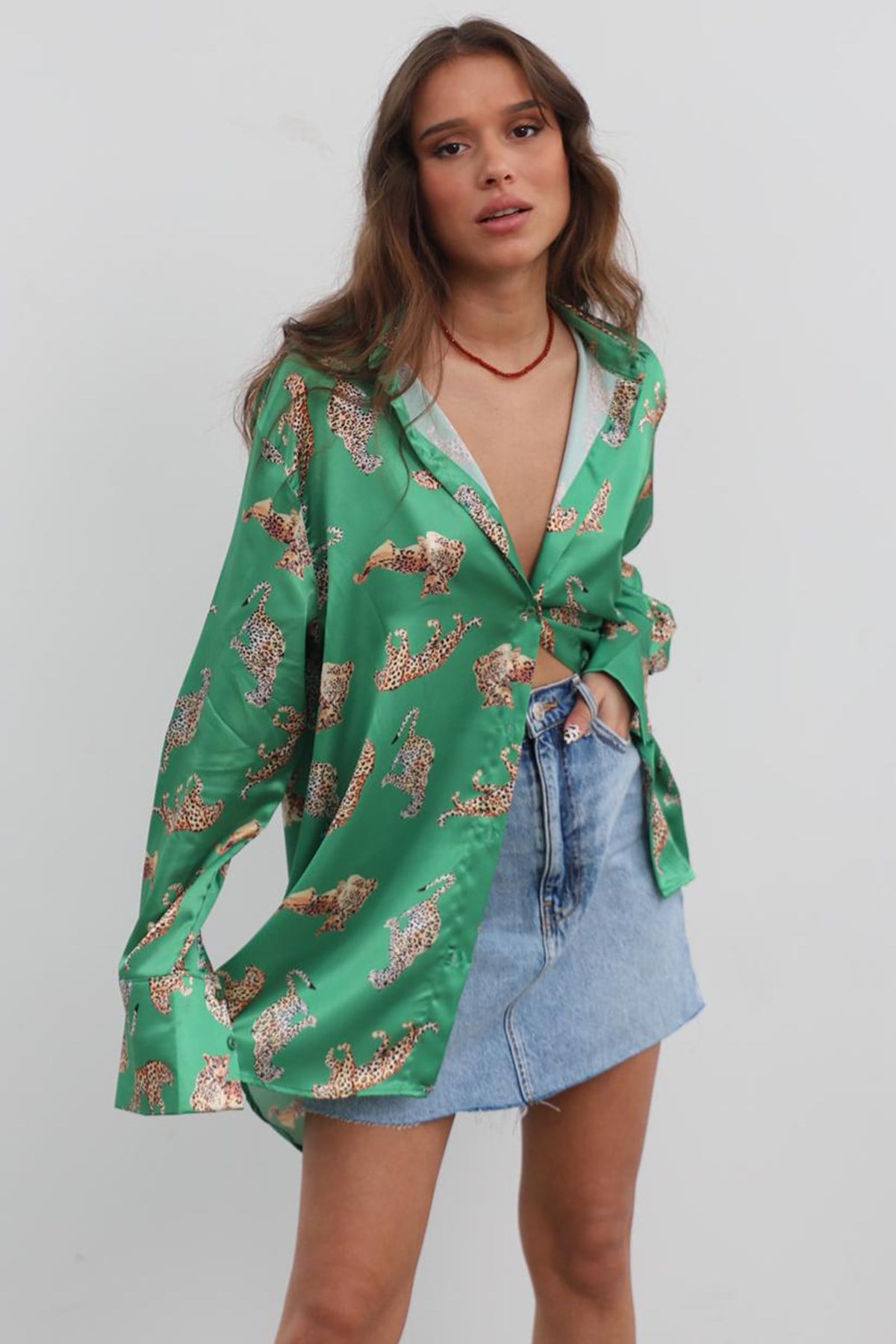 Mad Girls Leoparlı Yeşil Saten Gömlek MG187