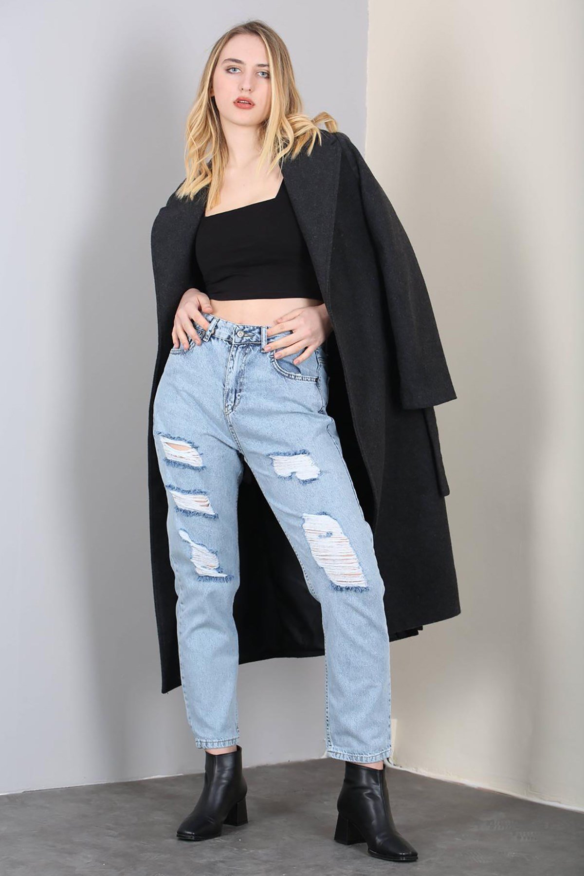 Mad Girls Blue Ripped Jeans MG1150
