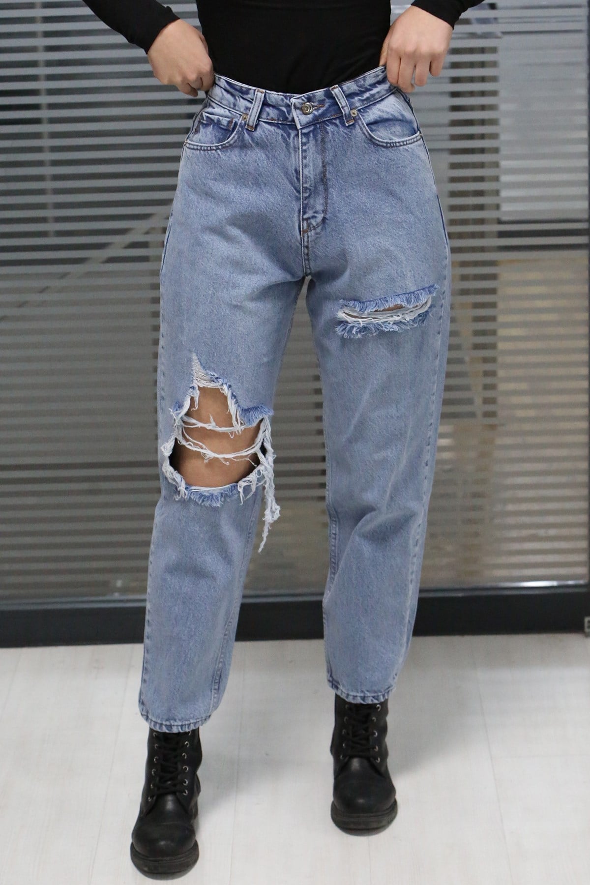 Mad Girls Mavi Yırtık Jean Mg1156