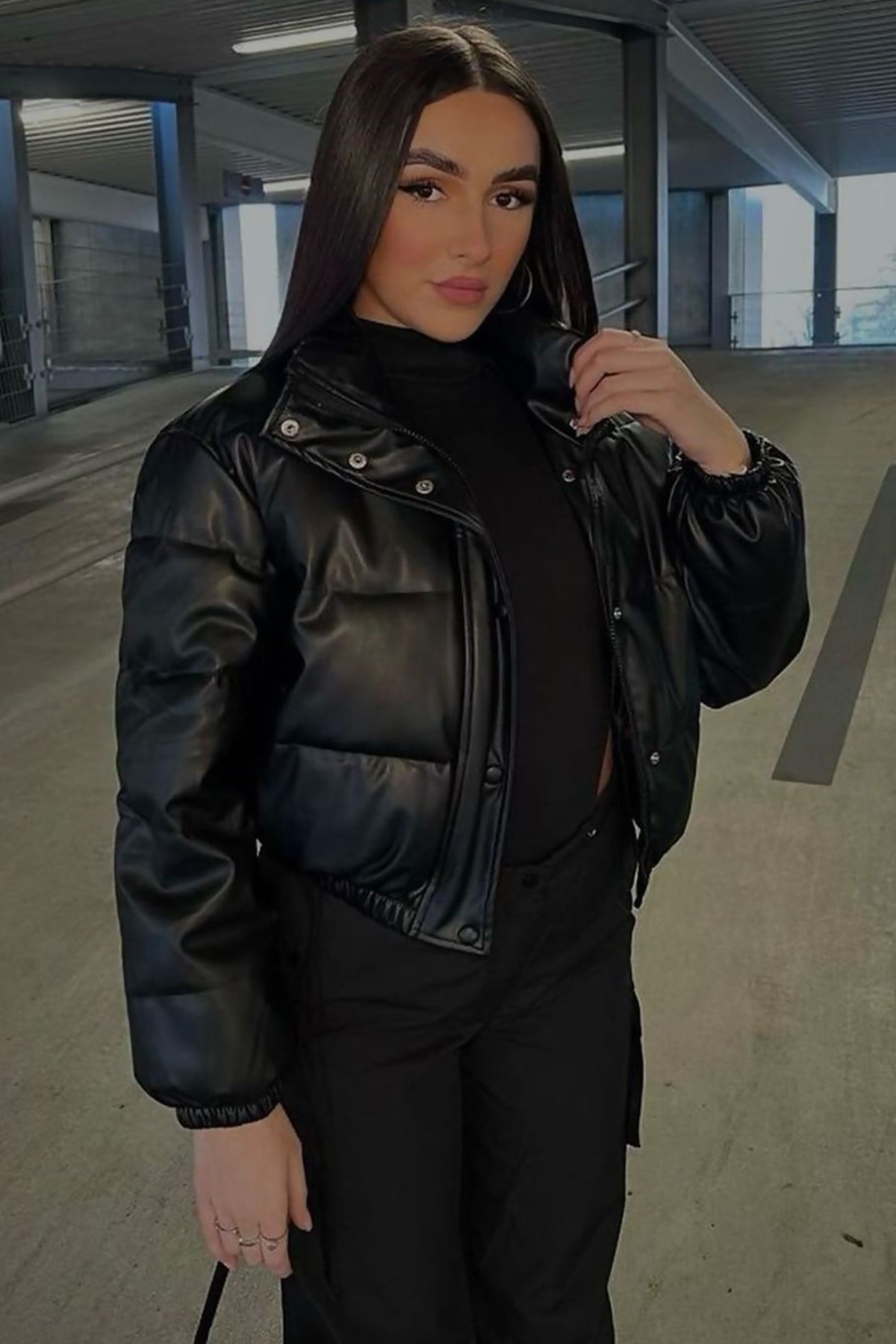 Mad Girls Siyah Kadın Crop Deri Mont MG1380