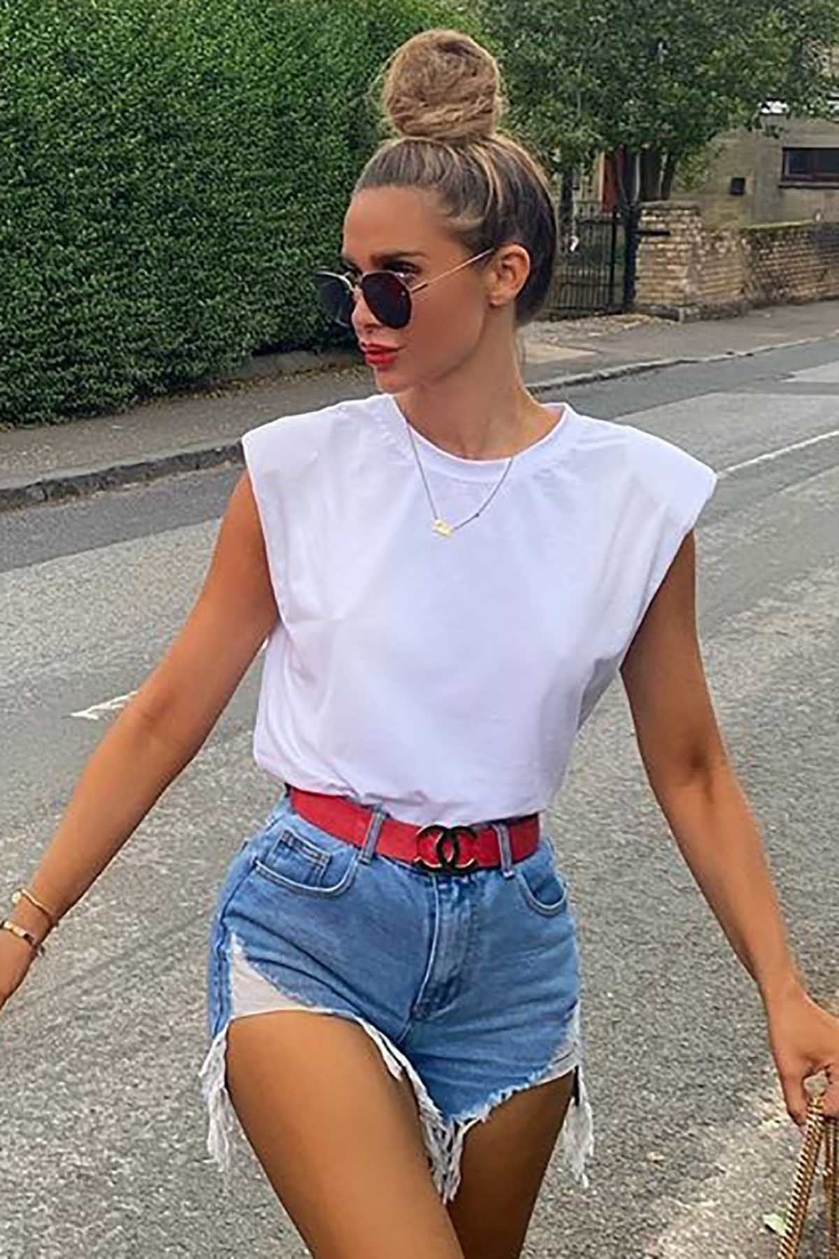 Mad Girls Vatkalı Beyaz Kadın Tshirt MG228