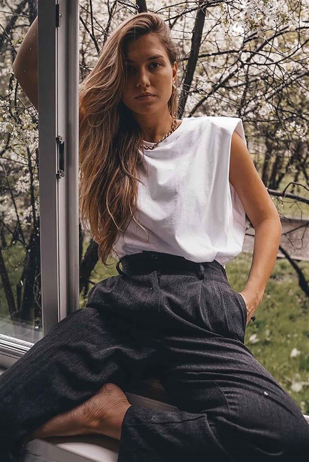 Mad Girls Vatkalı Beyaz Kadın Tshirt MG228