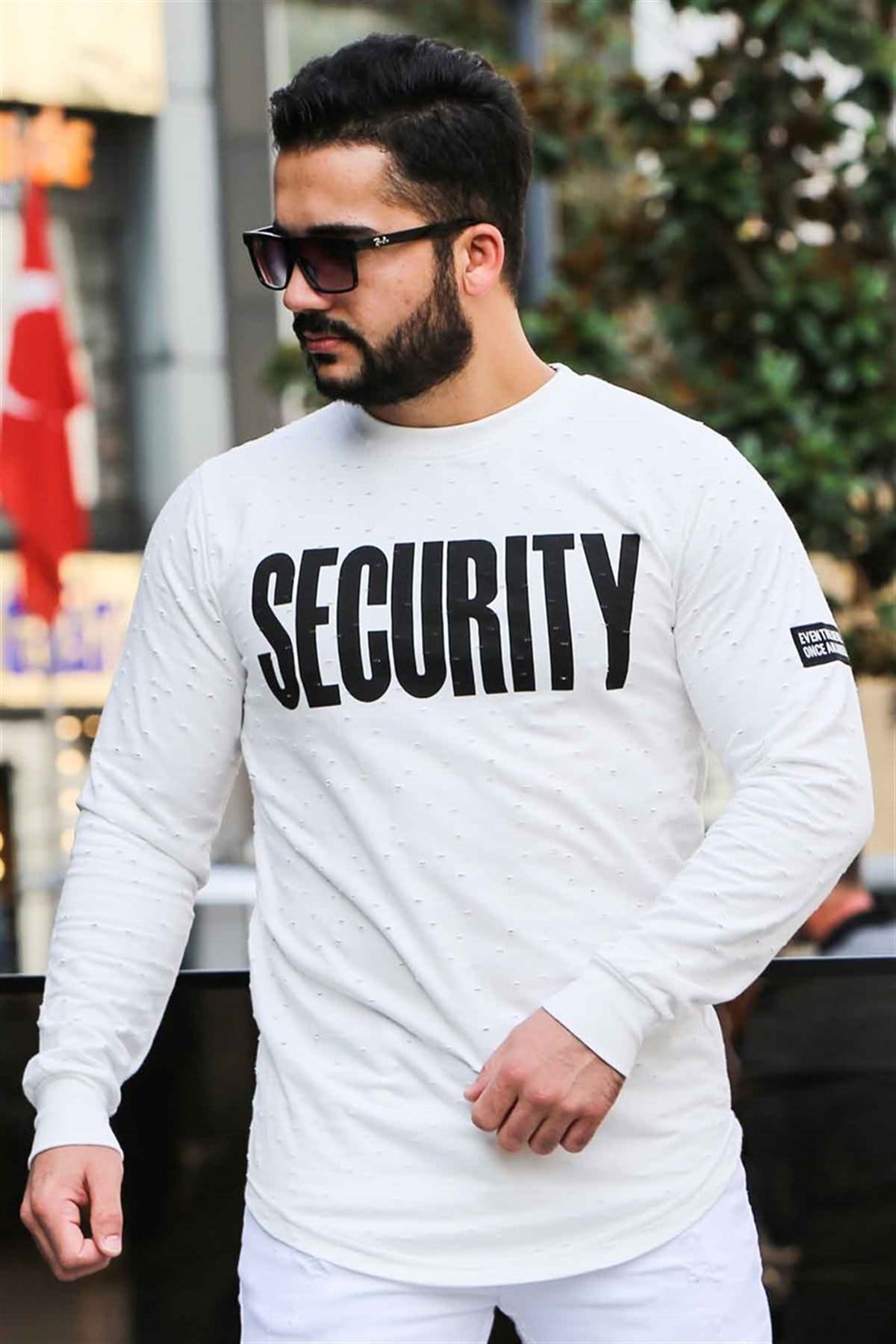 Madmext Beyaz Yırtık Detaylı Baskılı Sweatshirt 4126