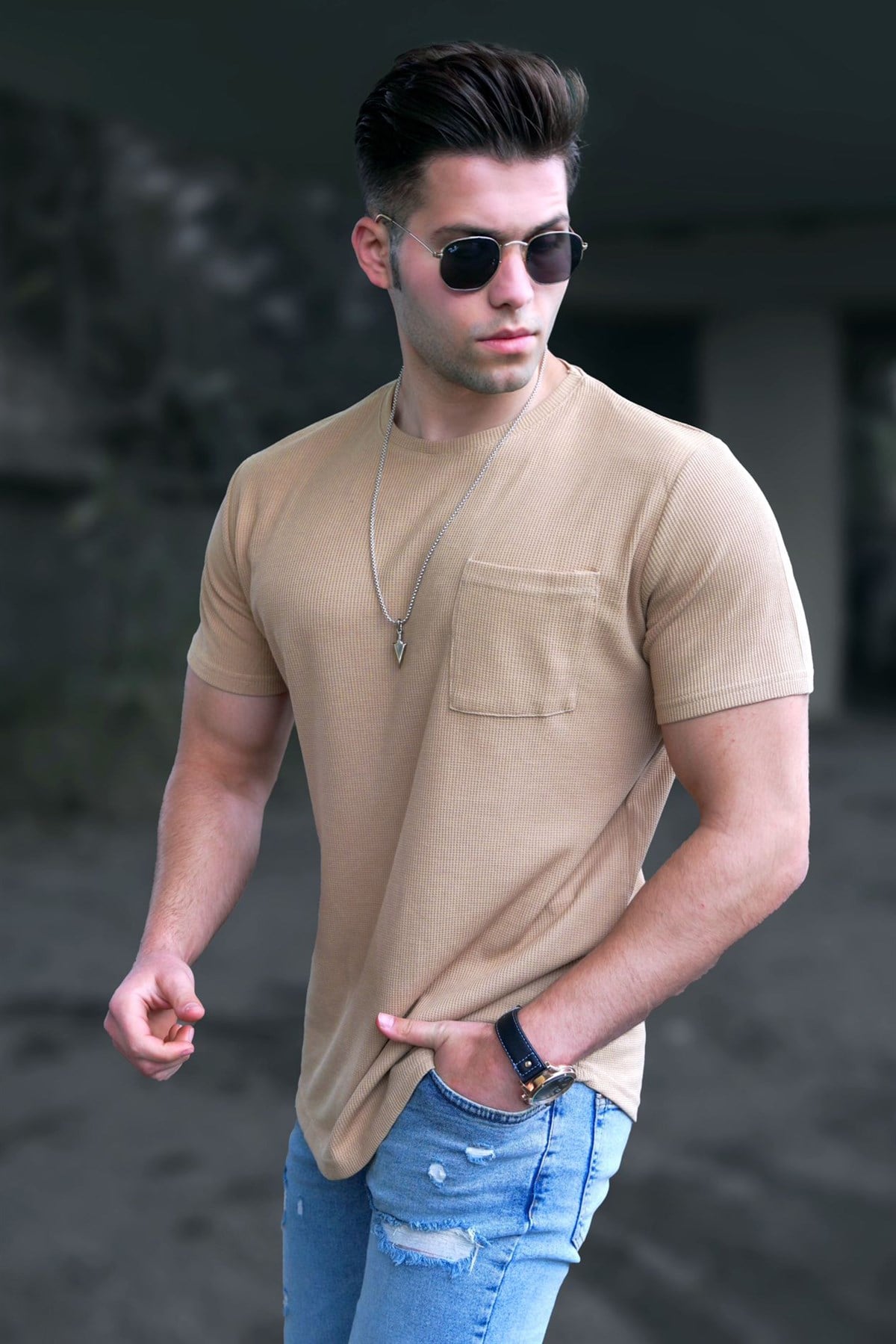 Madmext Men Camel T-shirt 5280