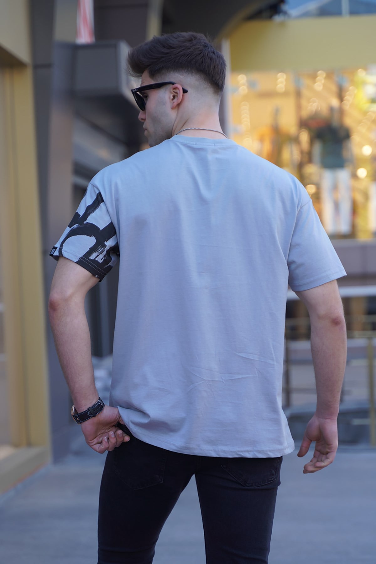 Madmext Erkek Boyalı Gri Oversize  Desenli Tişört 5811
