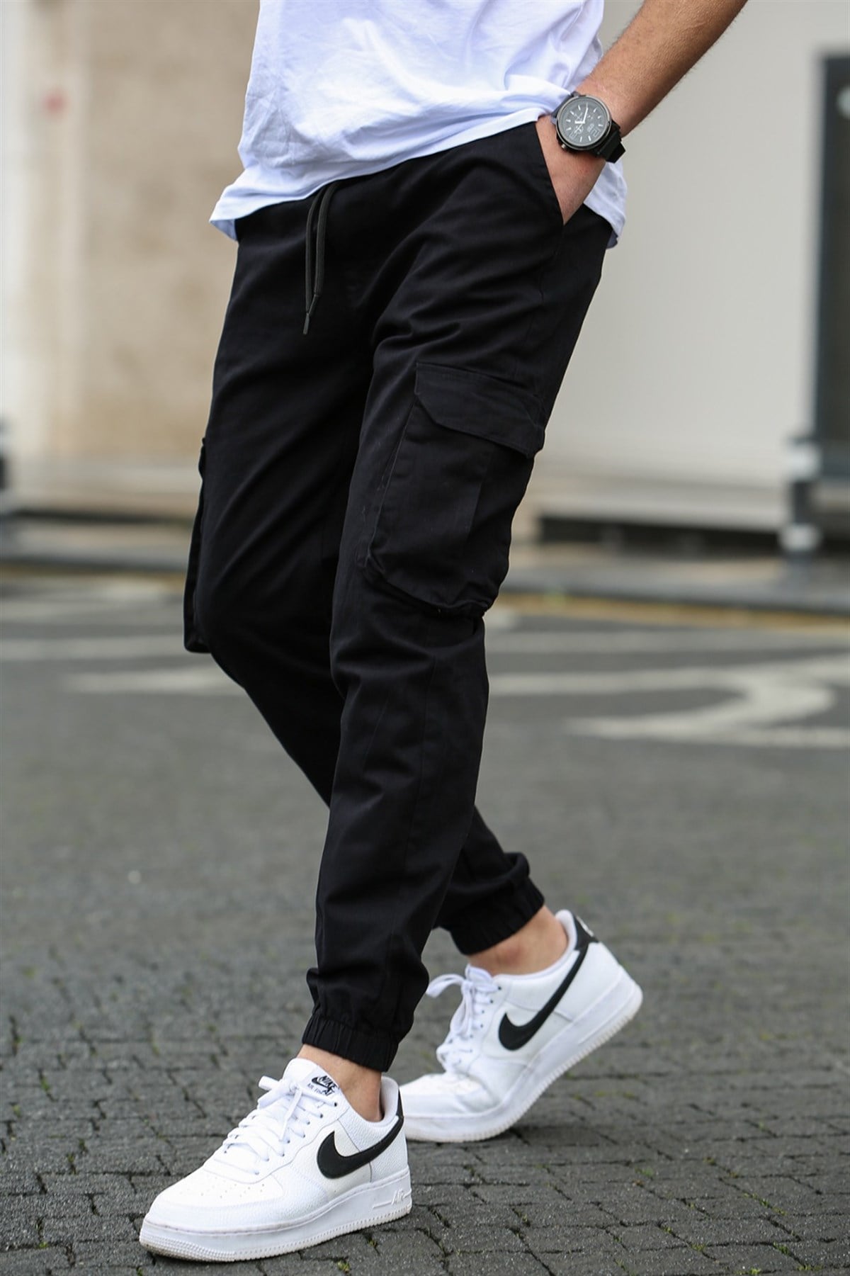 Madmext Men Black Cargo Trousers 5447