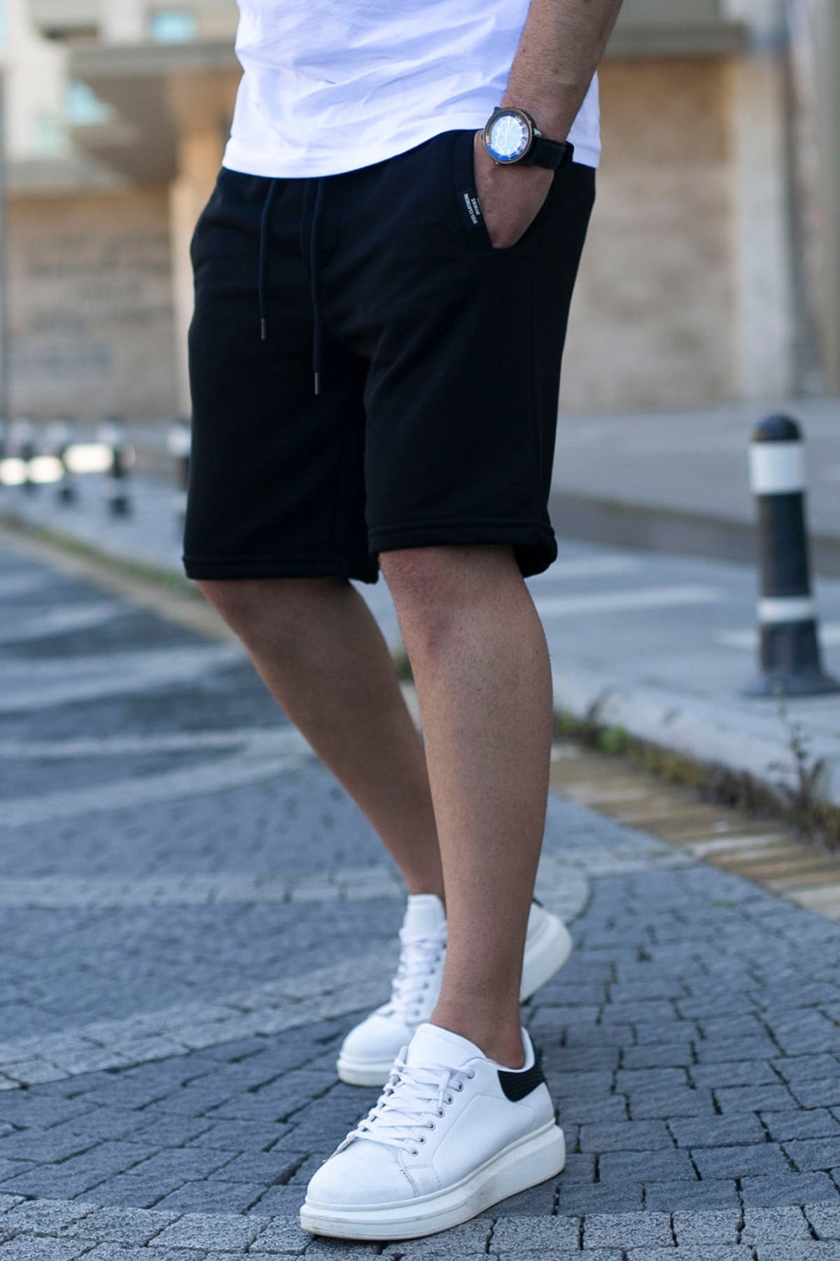Madmext Siyah Erkek Regular Fit Şort  4842