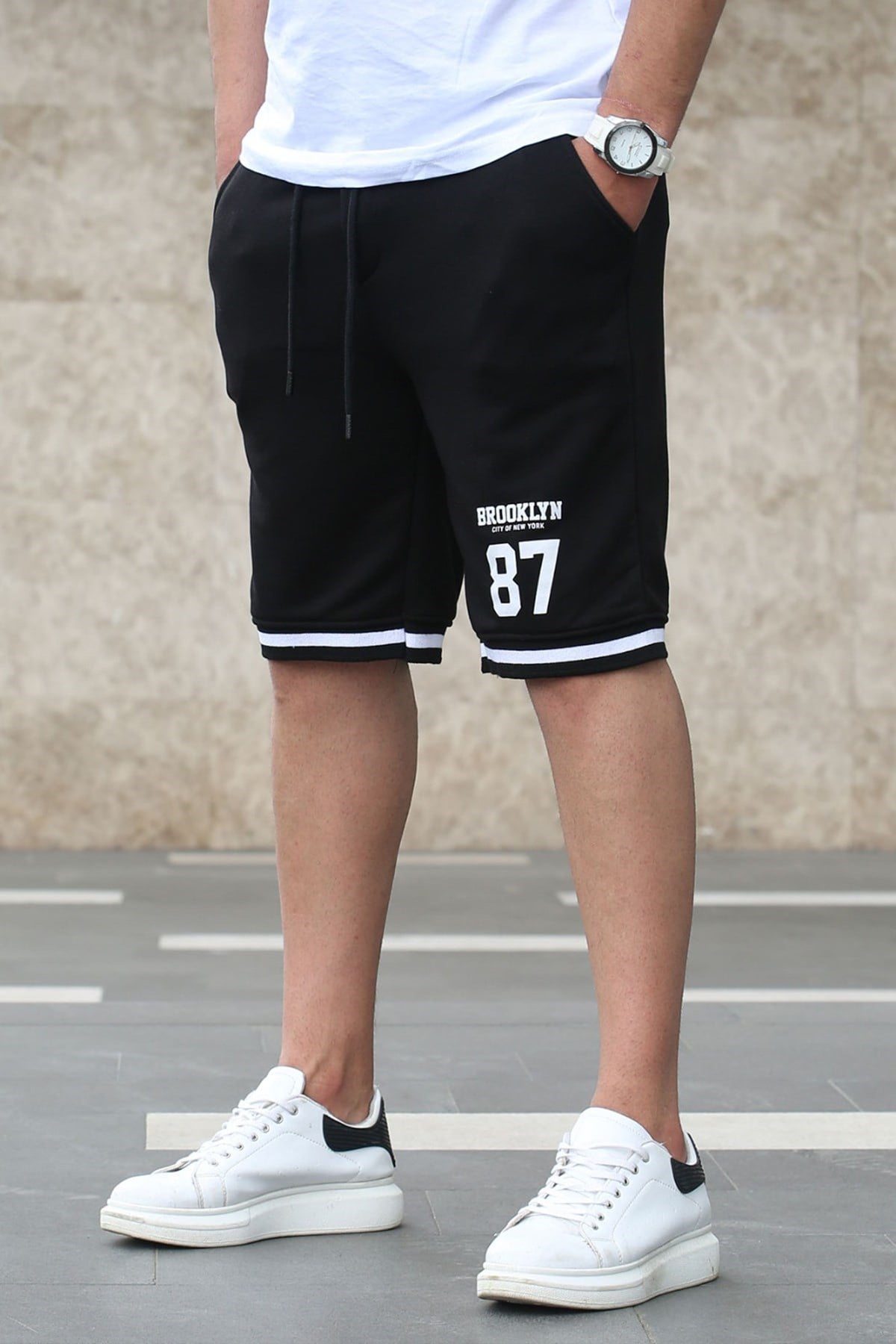 Madmext Siyah Erkek Regular Fit Şort 5405