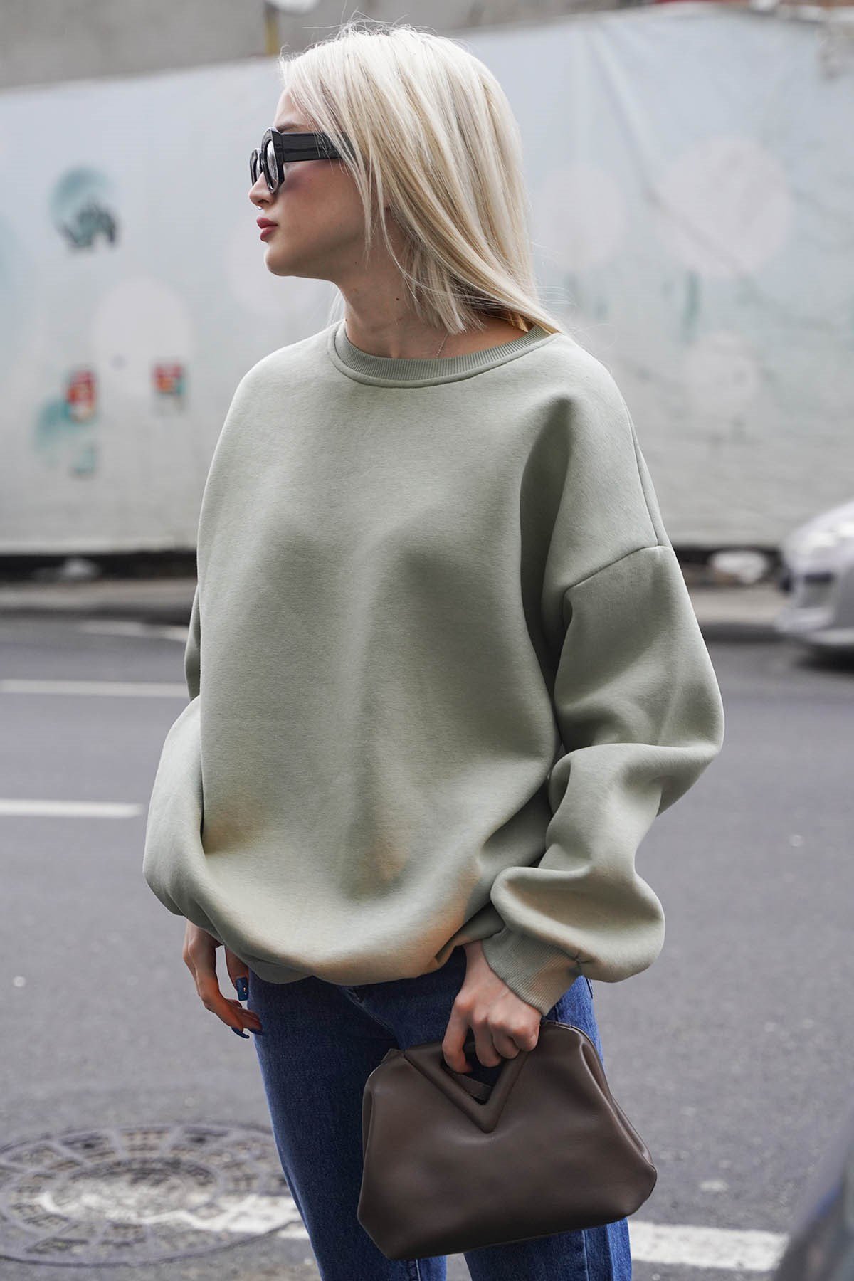 Mint Yeşili Bisiklet Yaka Basic Sweatshirt MG1559