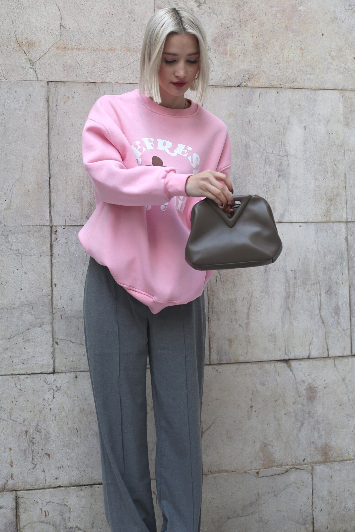 Pembe Bisiklet Yaka Baskılı Sweatshirt MG1572