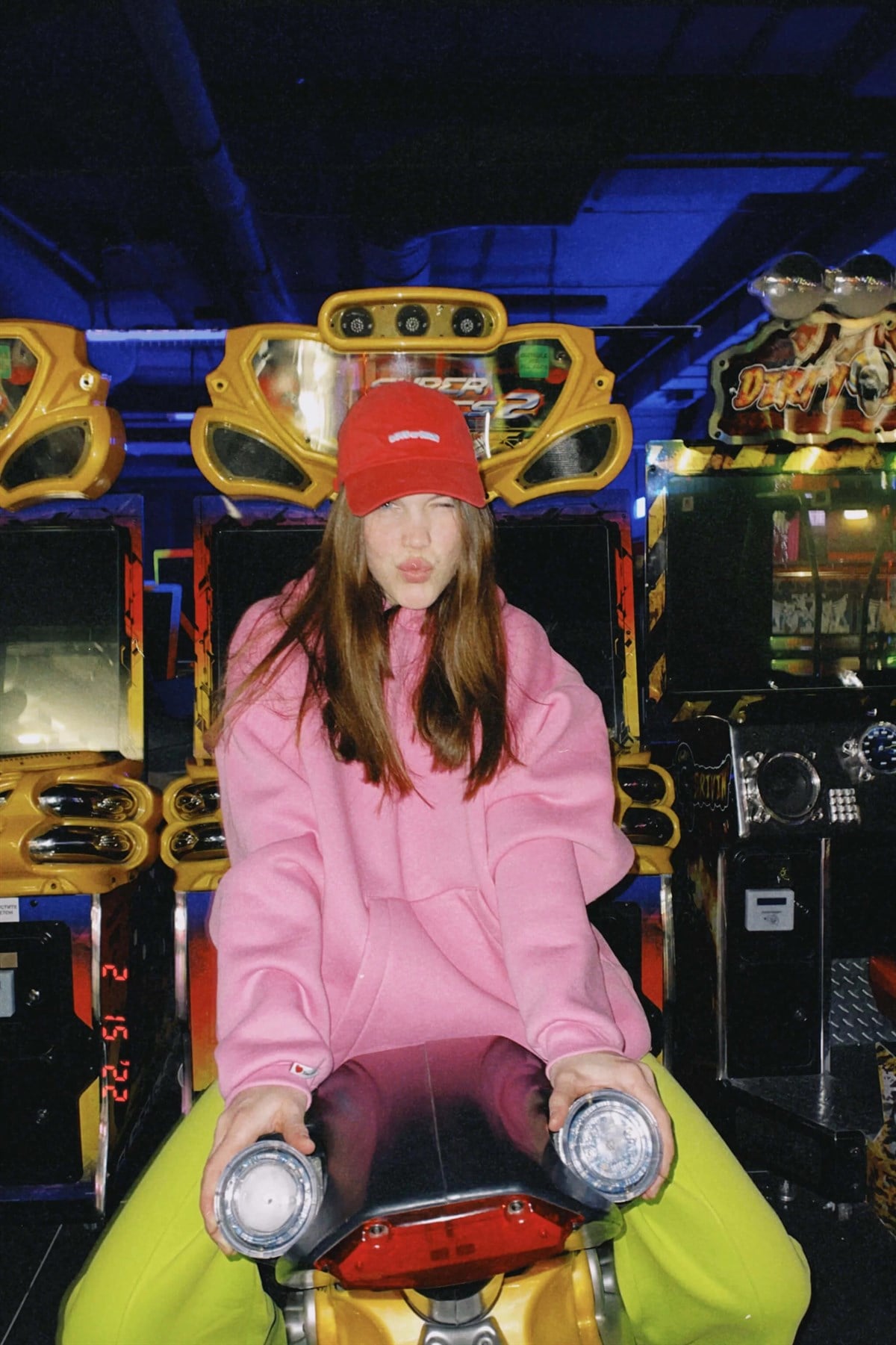 Pembe Kapüşonlu Şardonlu Oversize Sweatshirt MG1566