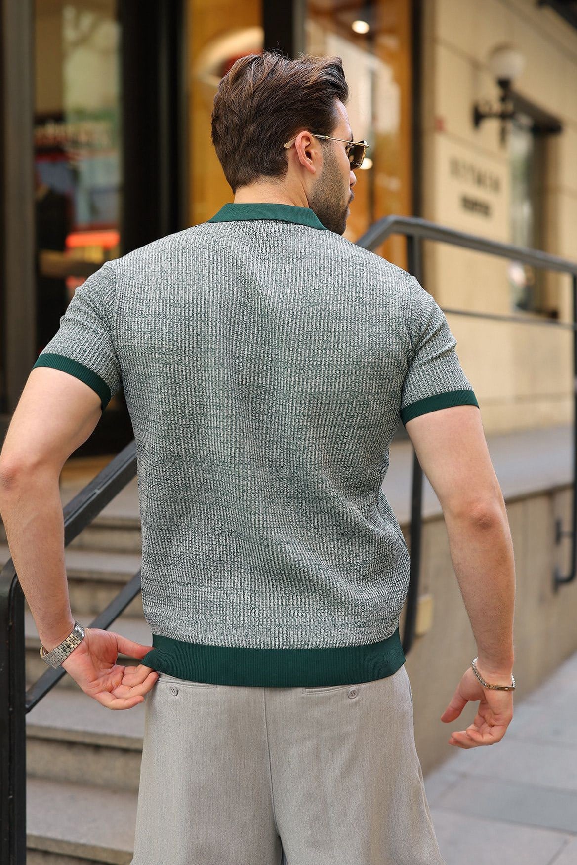 POLO T-SHIRT
