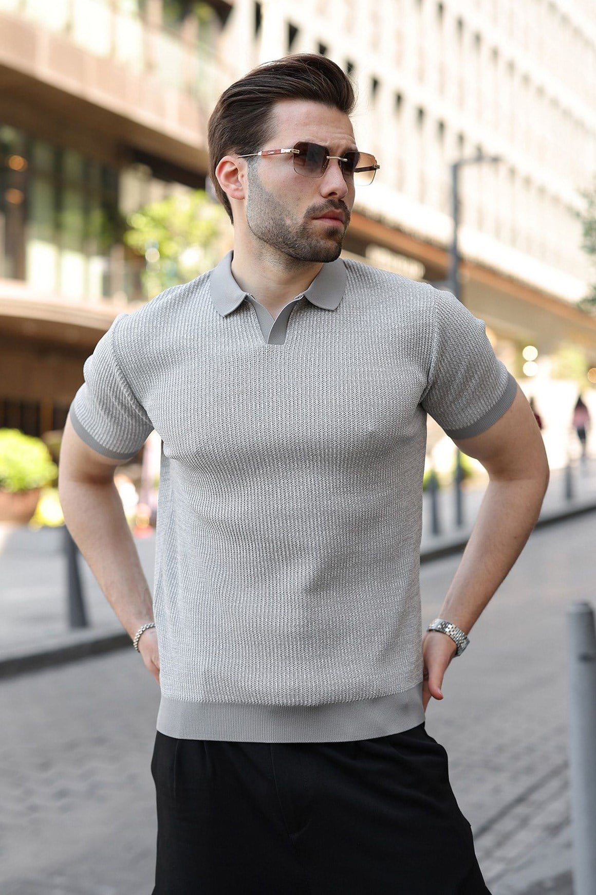 POLO T-SHIRT