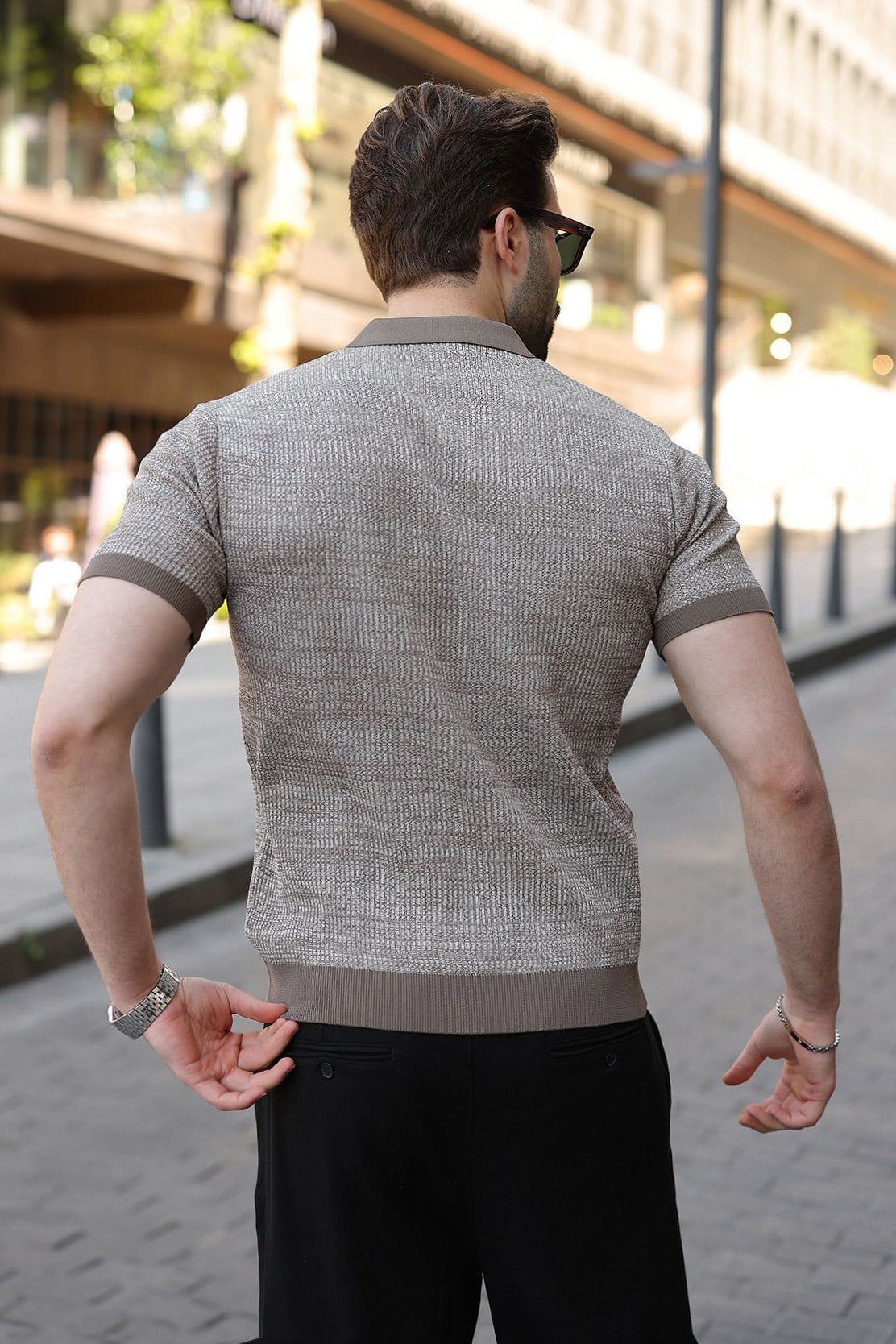 POLO T-SHIRT