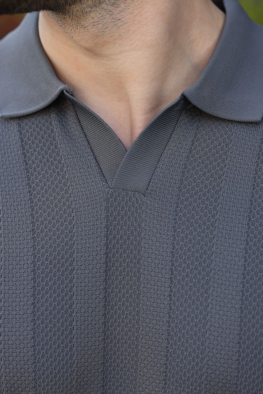 POLO T-SHIRT