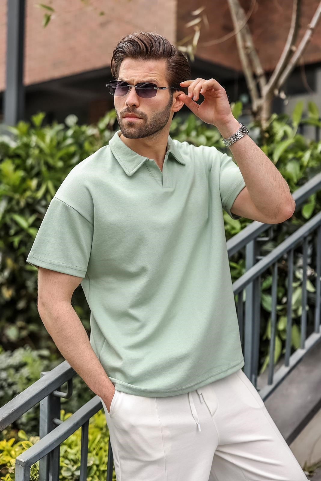 POLO T-SHIRT