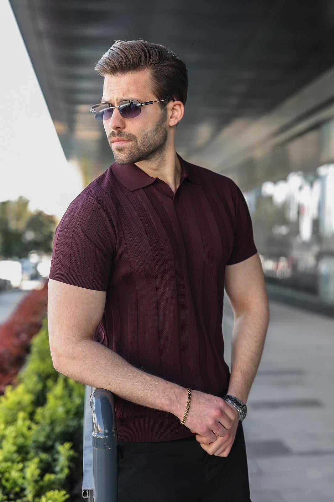 POLO T-SHIRT