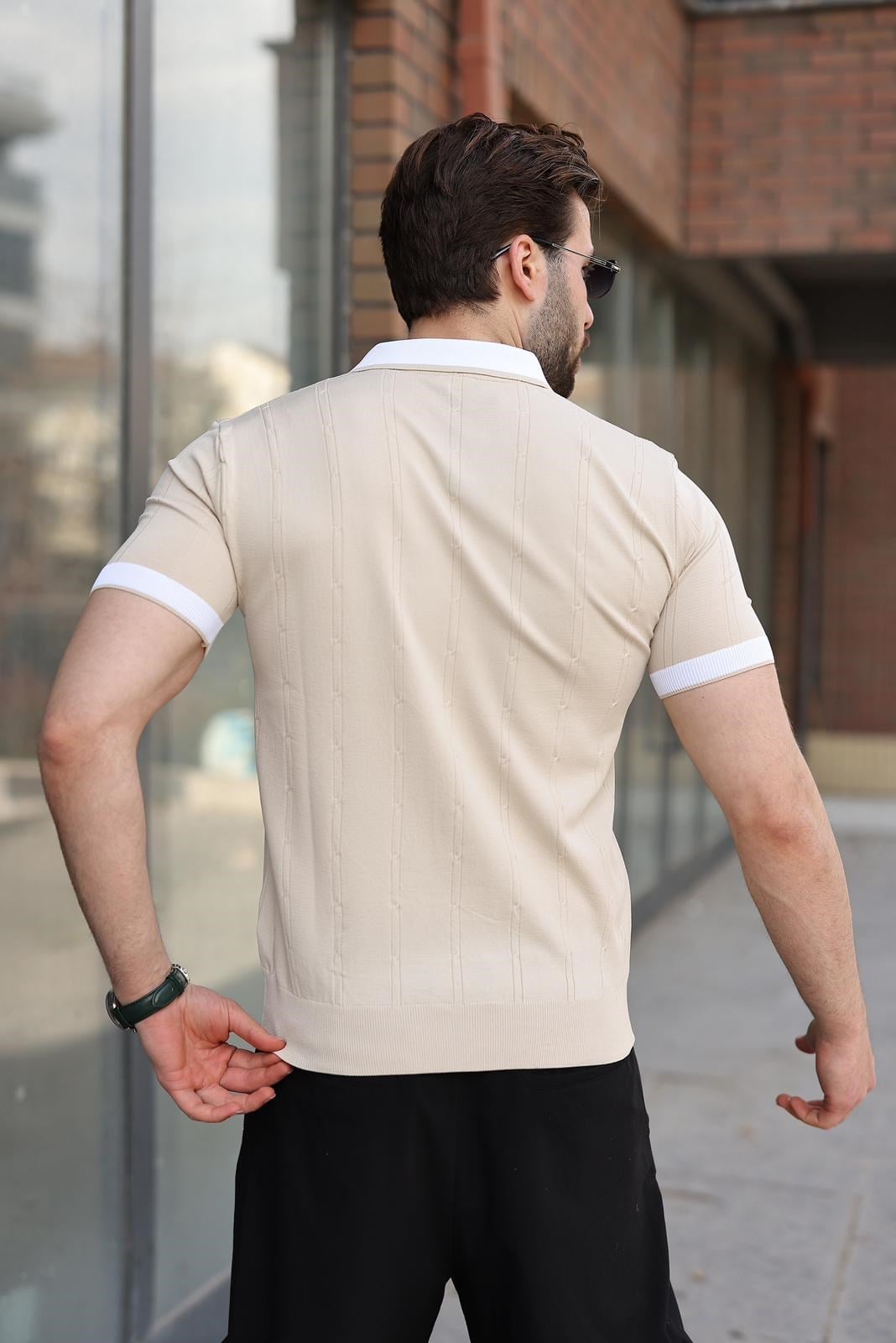 POLO T-SHIRT
